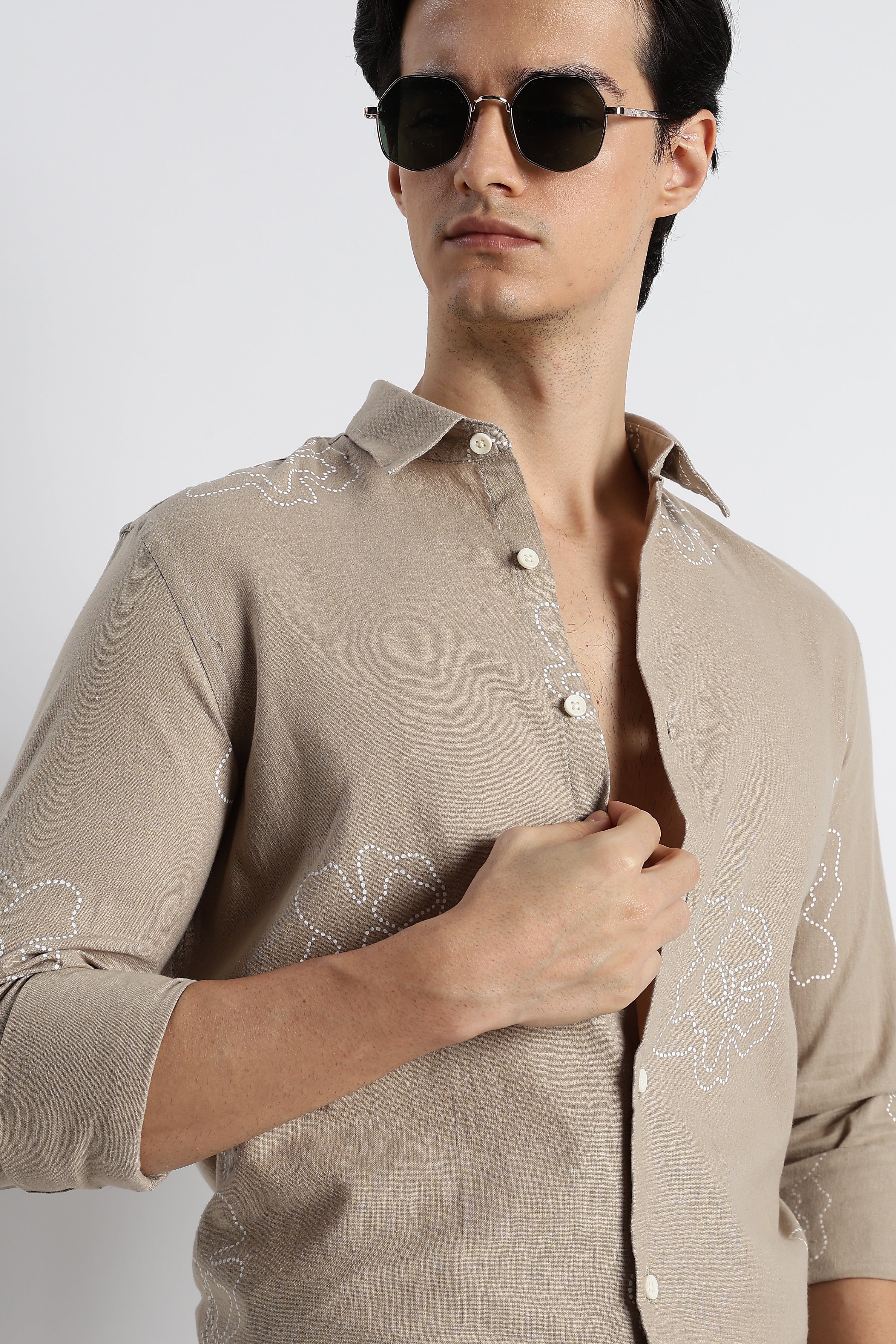 Men Floral Dot-Print Cotton Shirt - Image 9
