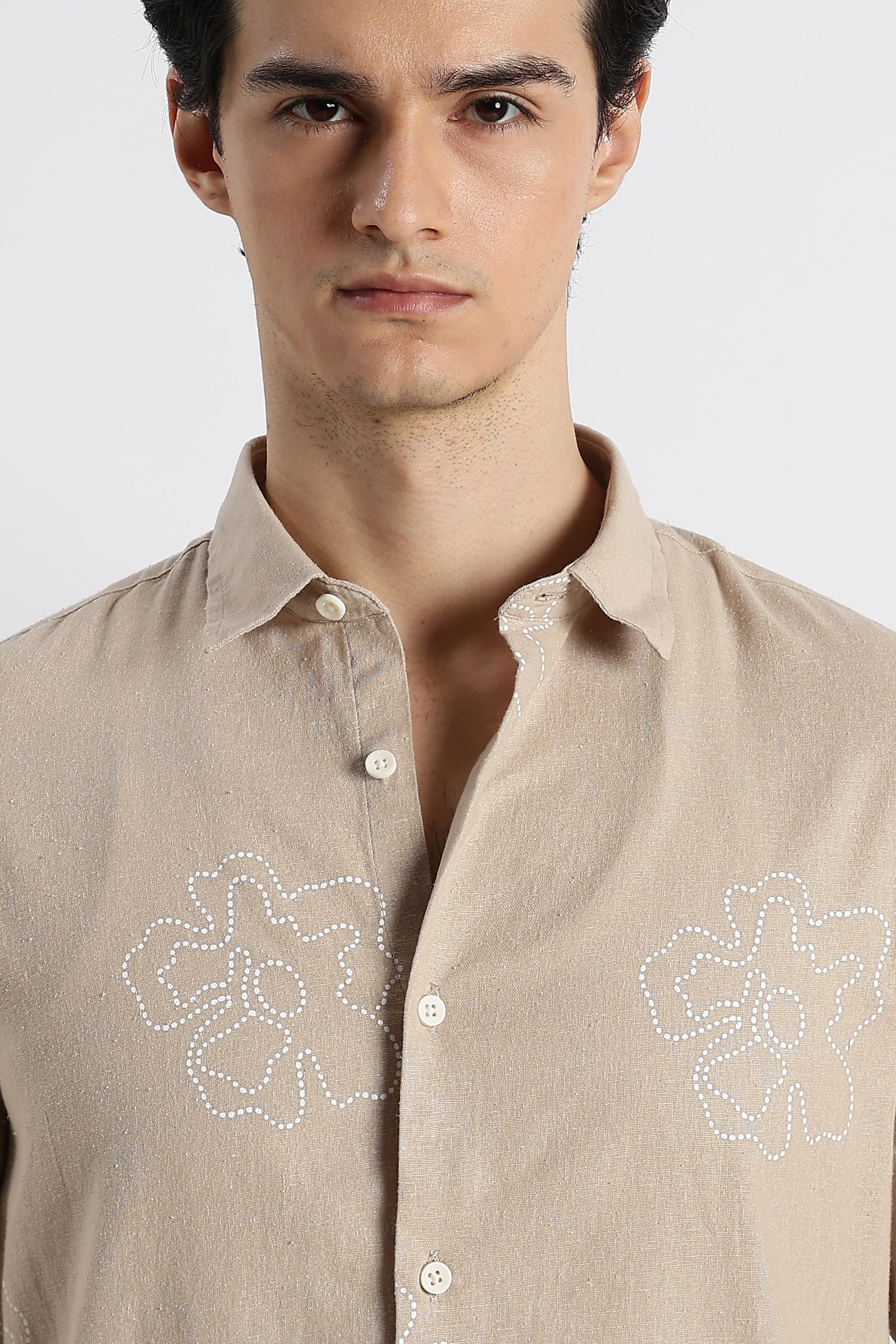 Men Floral Dot-Print Cotton Shirt - Image 5
