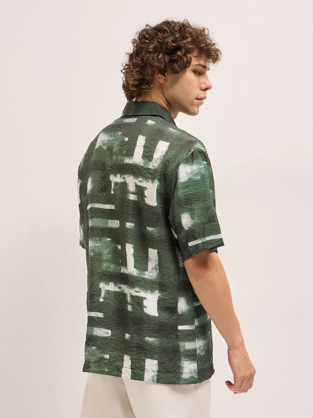 Men Forest Green brushstroke textured Print Relax Fit Casual Shirt - Image 2