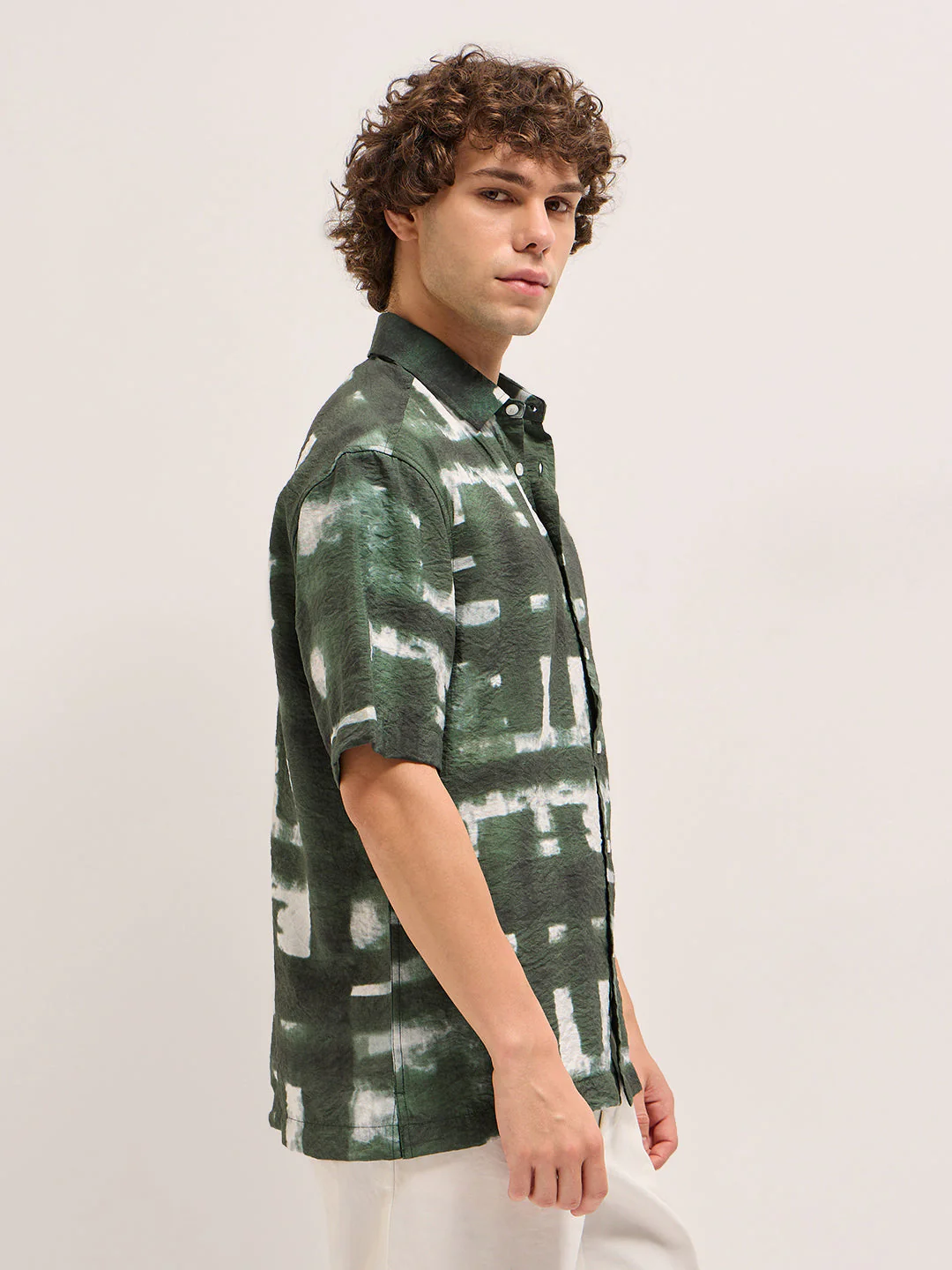 Men Forest Green brushstroke textured Print Relax Fit Casual Shirt - Image 3