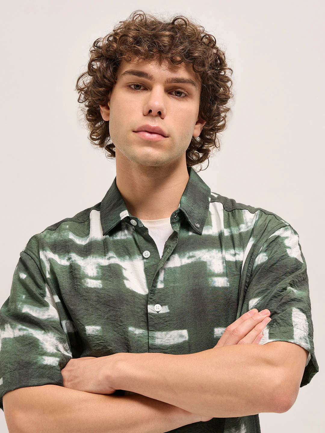 Men Forest Green brushstroke textured Print Relax Fit Casual Shirt - Image 5