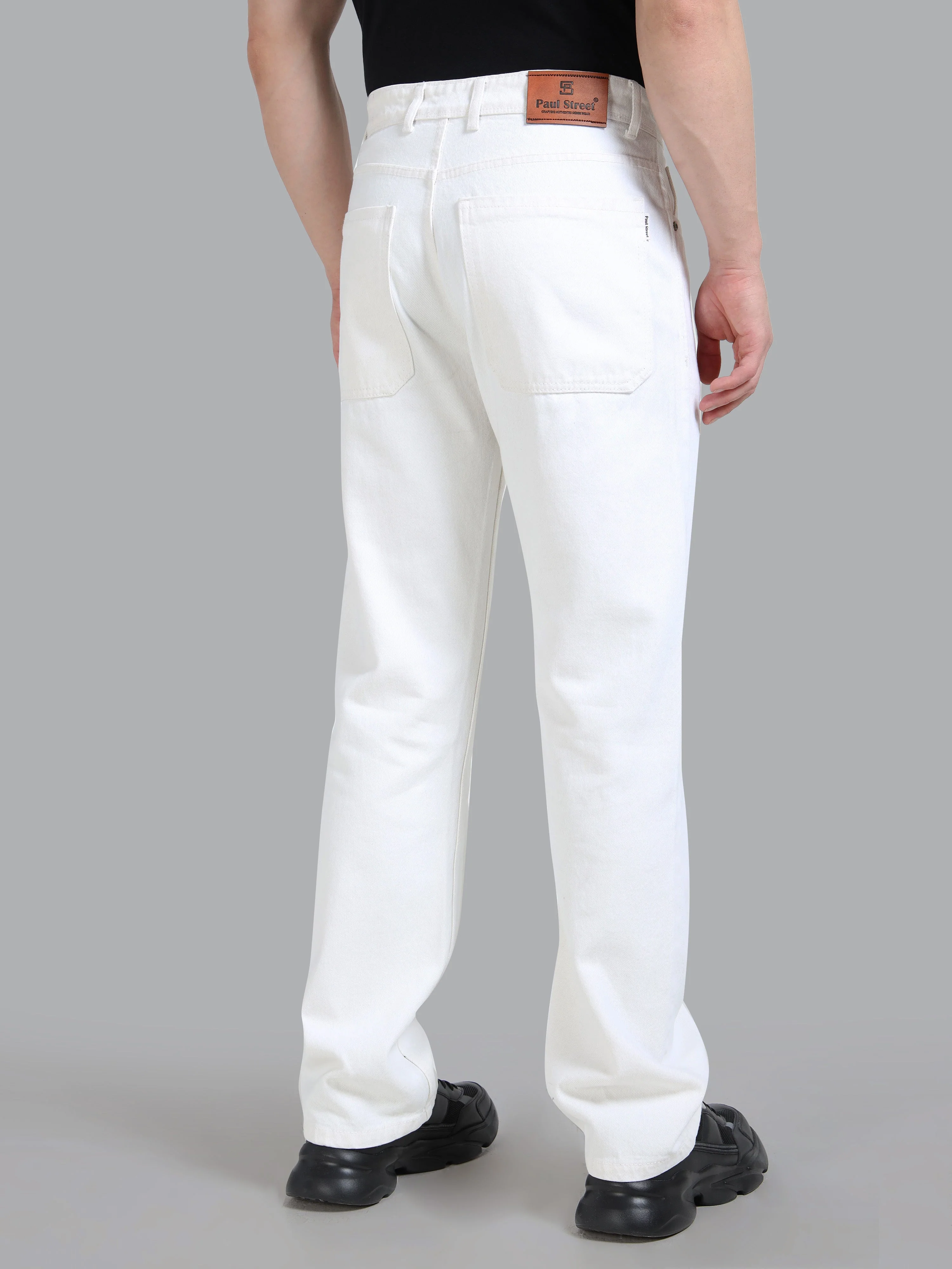 Men Forge White Relaxed Fit Jeans - Image 3