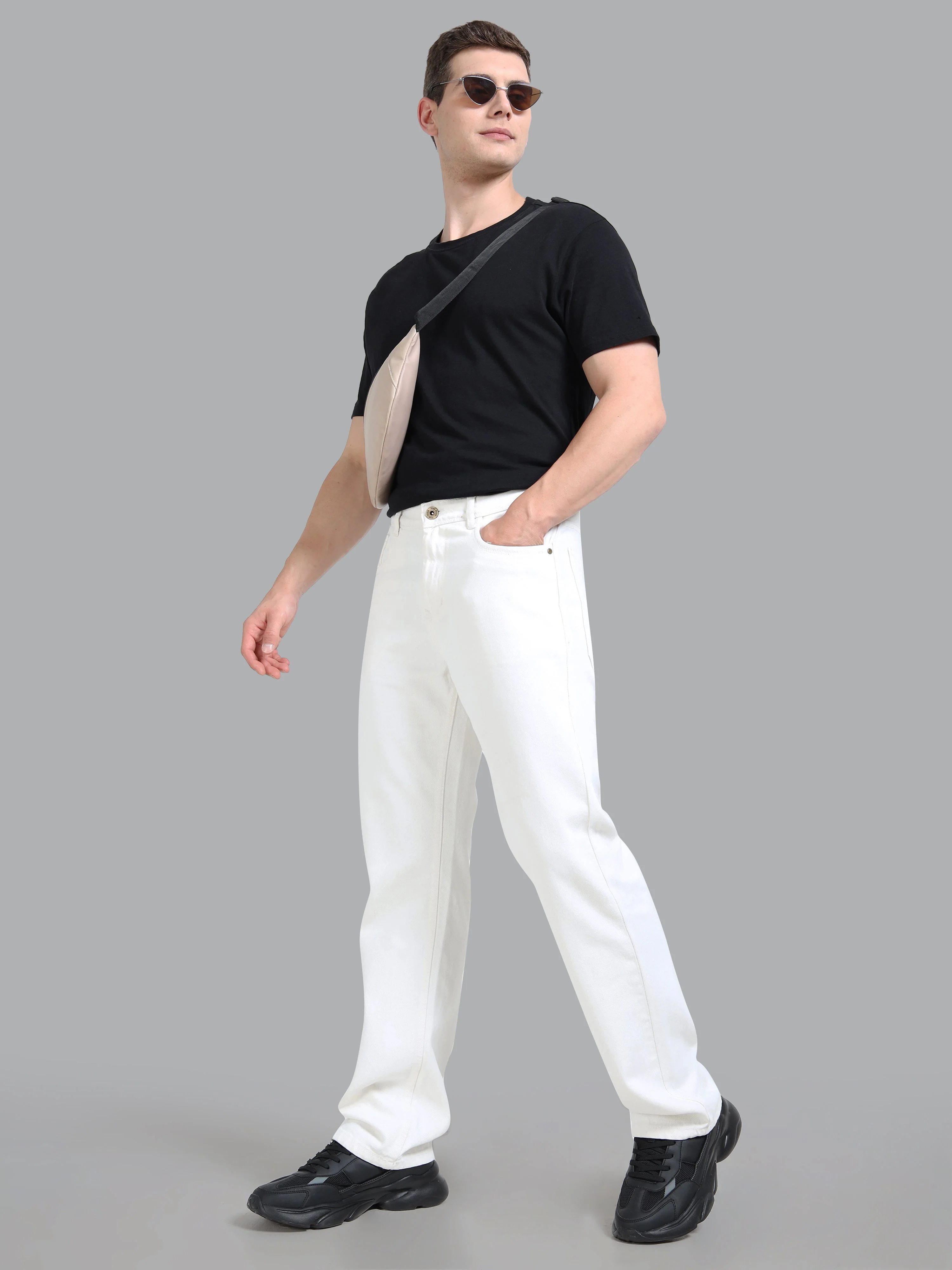 Men Forge White Relaxed Fit Jeans - Image 6