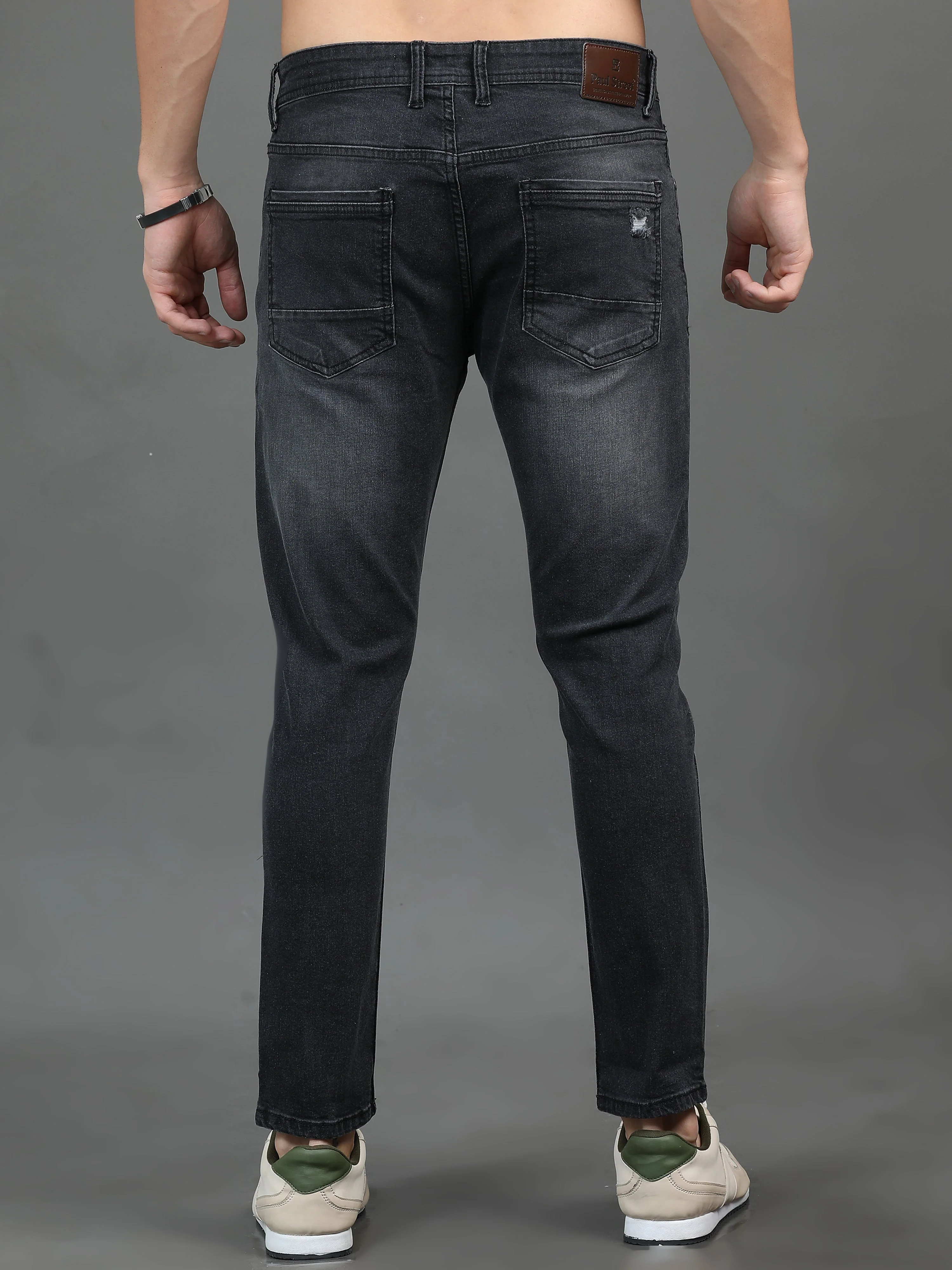 Men Frayed Charcoal Jeans - Image 3