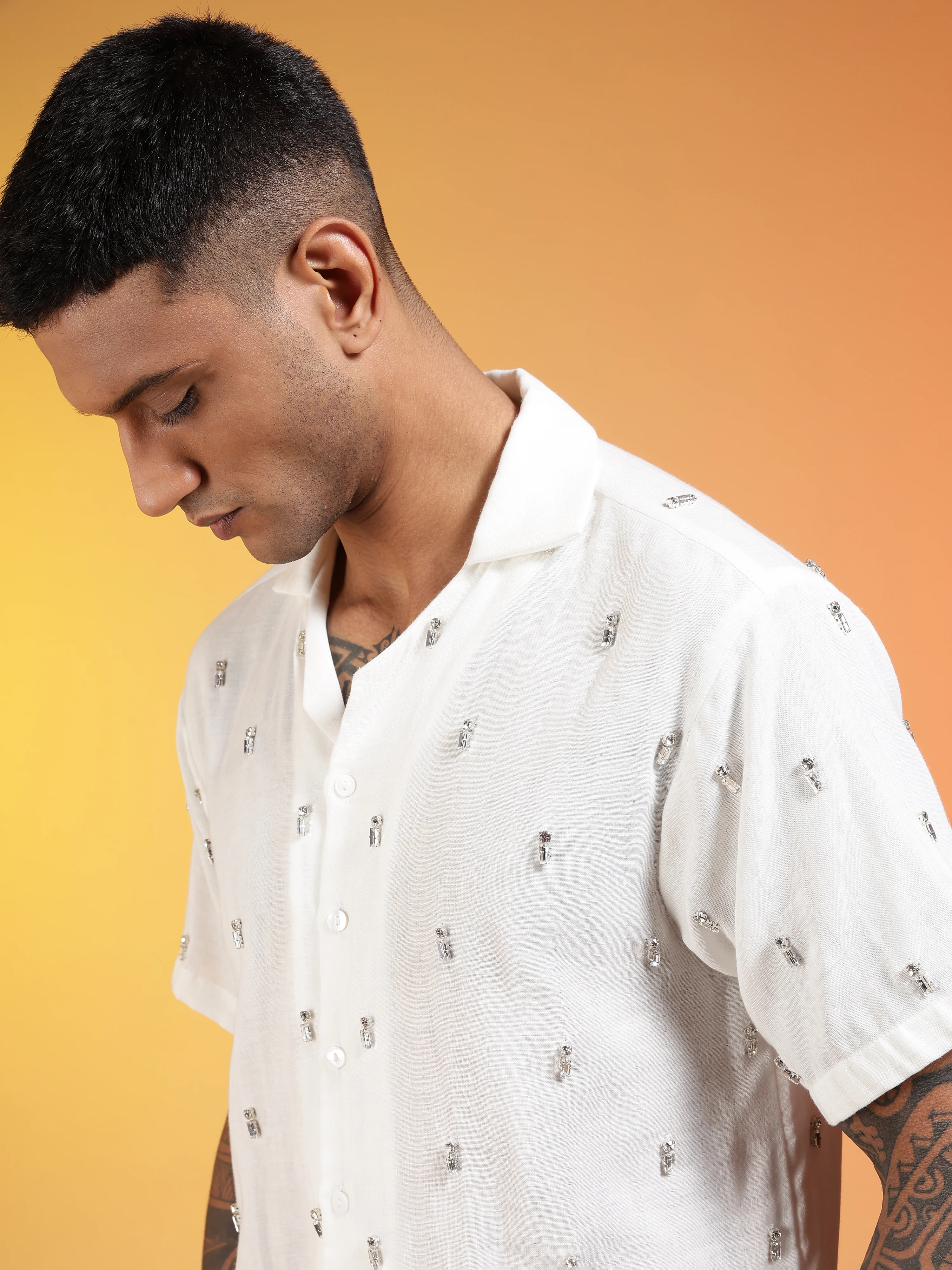 Men Frost Halo Rhinestone Gauge Cotton Shirt - Image 7