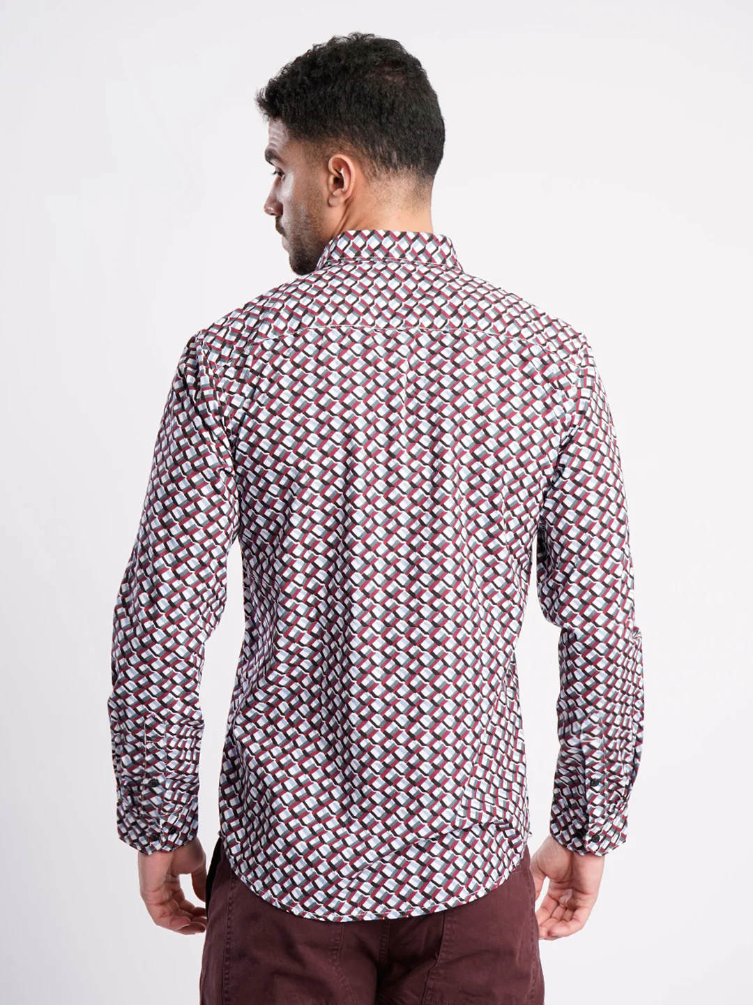 Men Geometric Print Single Pocket Shirt - Image 5