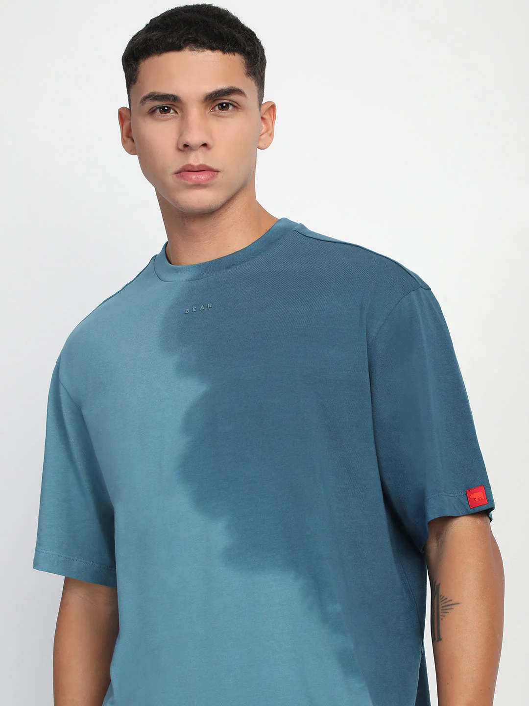 Men Gradient Blue Short Sleeve Crew Neck T-Shirt - Image 6