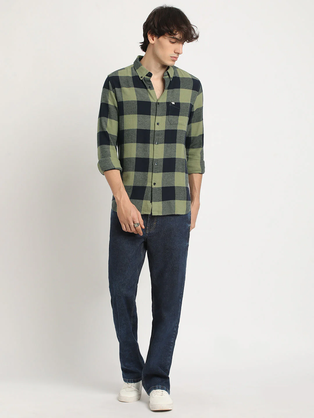 Men  Green and Black Checked Slim Fit Cotton Casual Shirt - Image 5