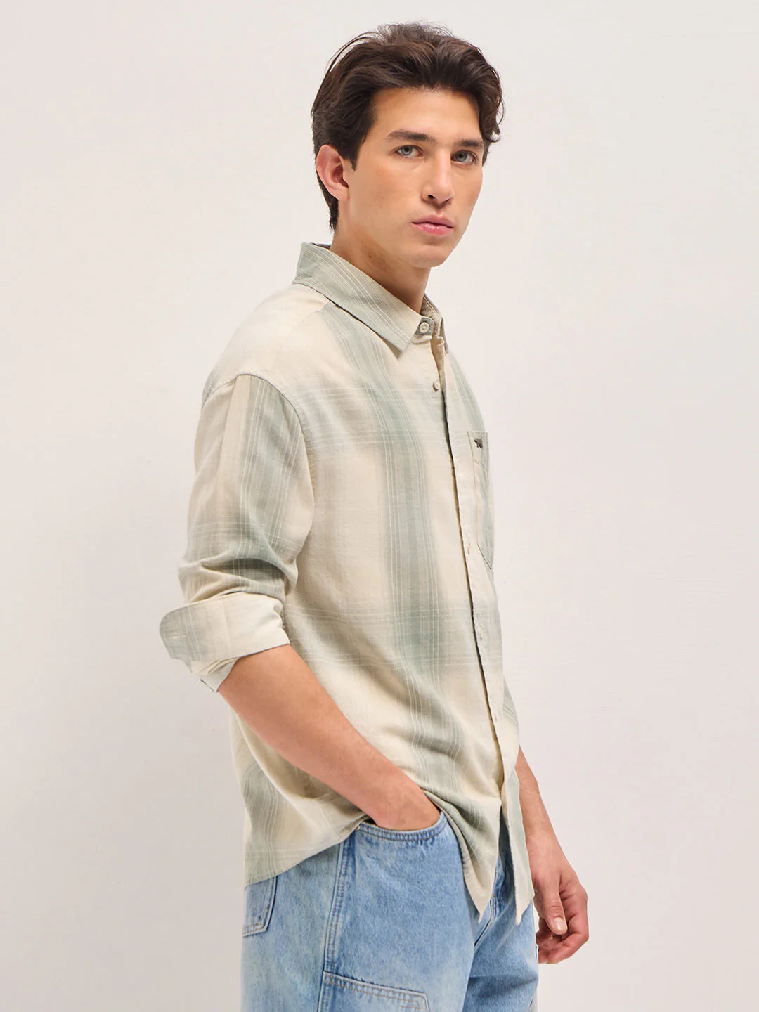 Men Green and Cream Checkered Relaxed Fit Casual Shirt - Image 3