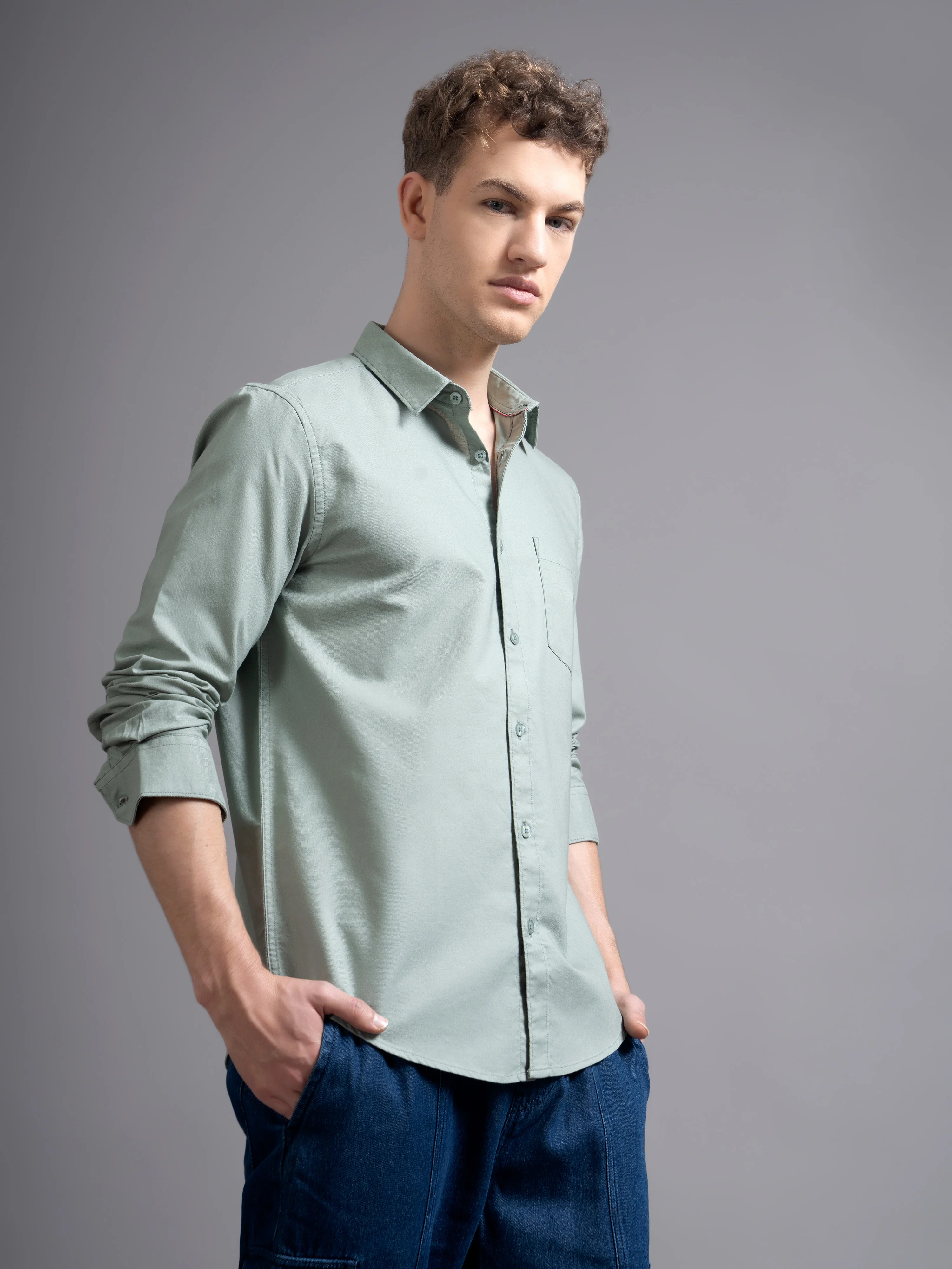 Men Green Casual Shirt - Image 3