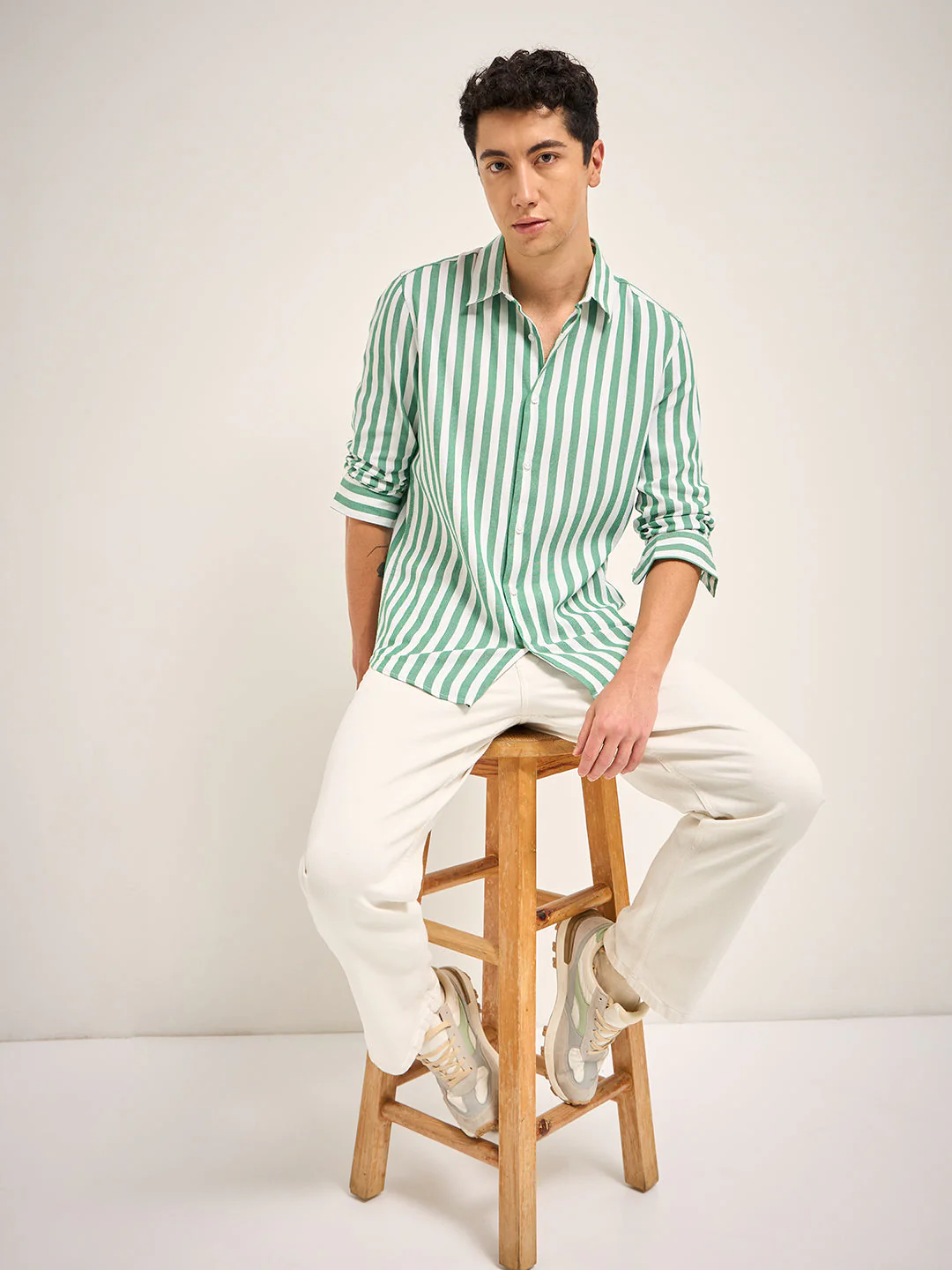 Men Green Casual Shirt - Image 4