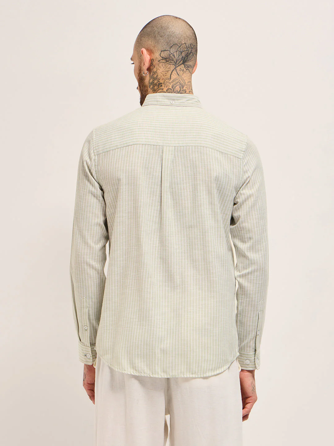 Men Green Casual Shirt - Image 2