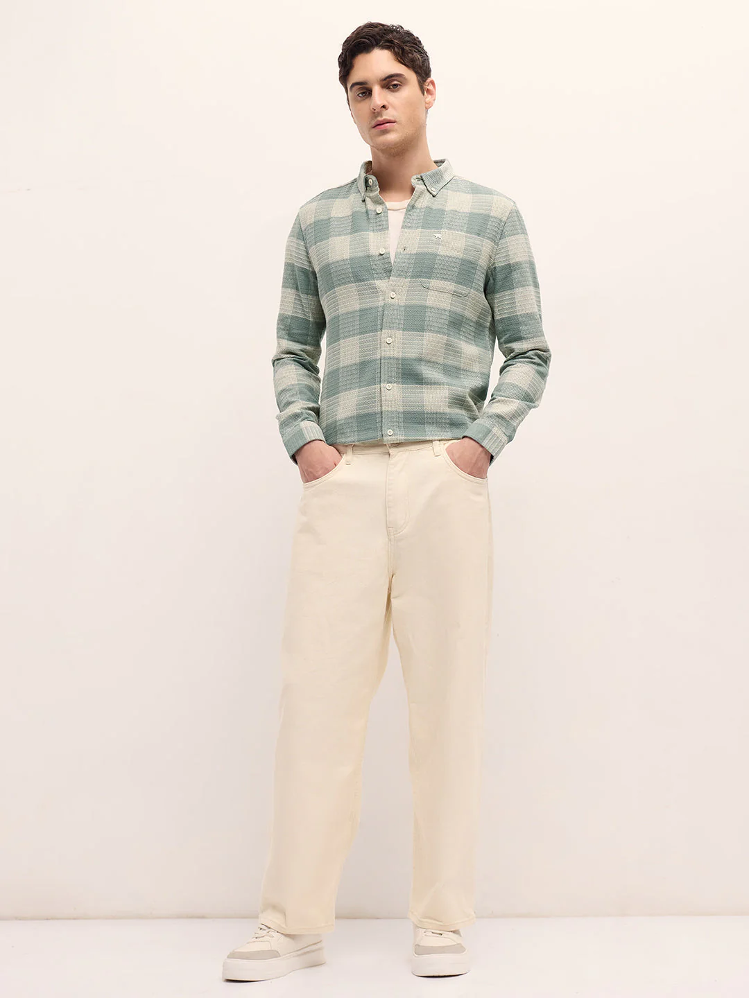 Men Green Casual Shirt - Image 4