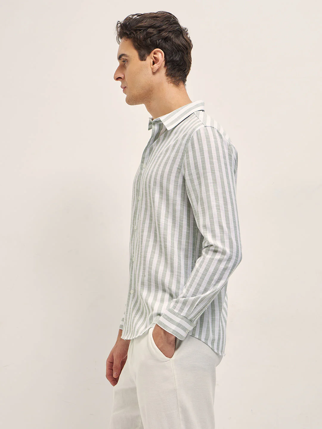 Men Green Casual Shirt - Image 3