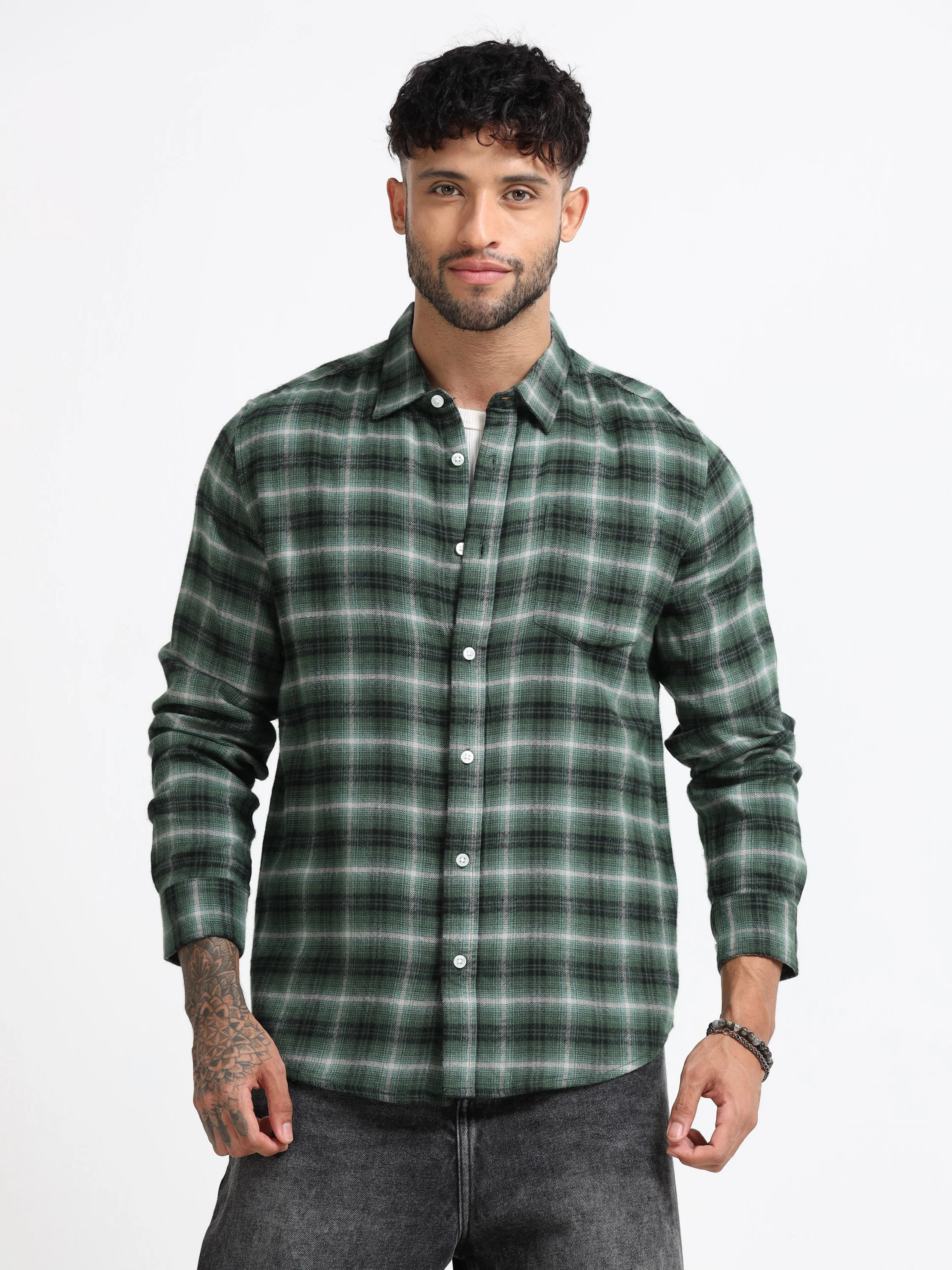 Men Green Check  Shirt - Image 2