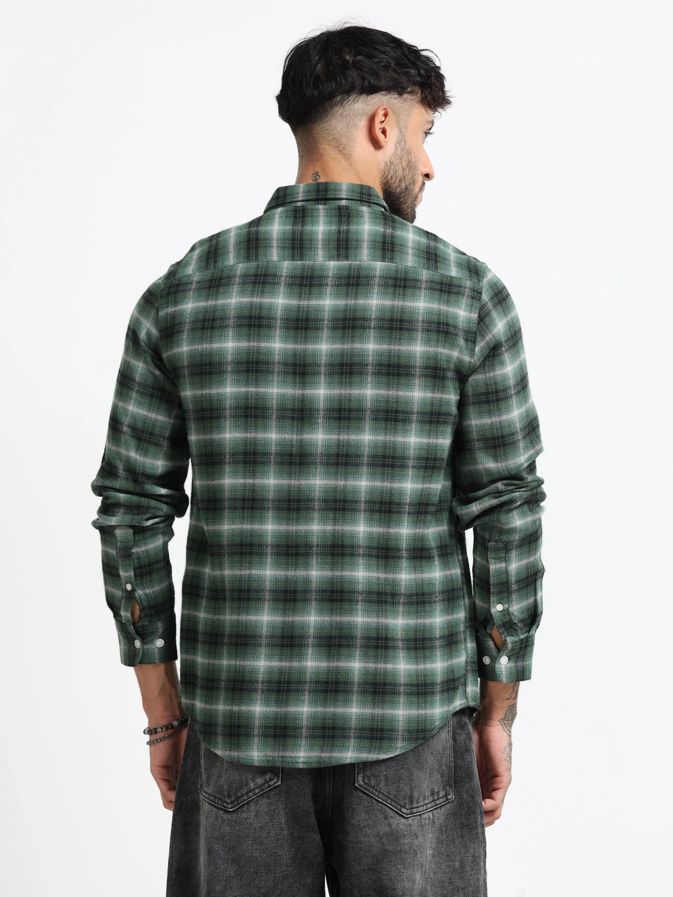 Men Green Check  Shirt - Image 3
