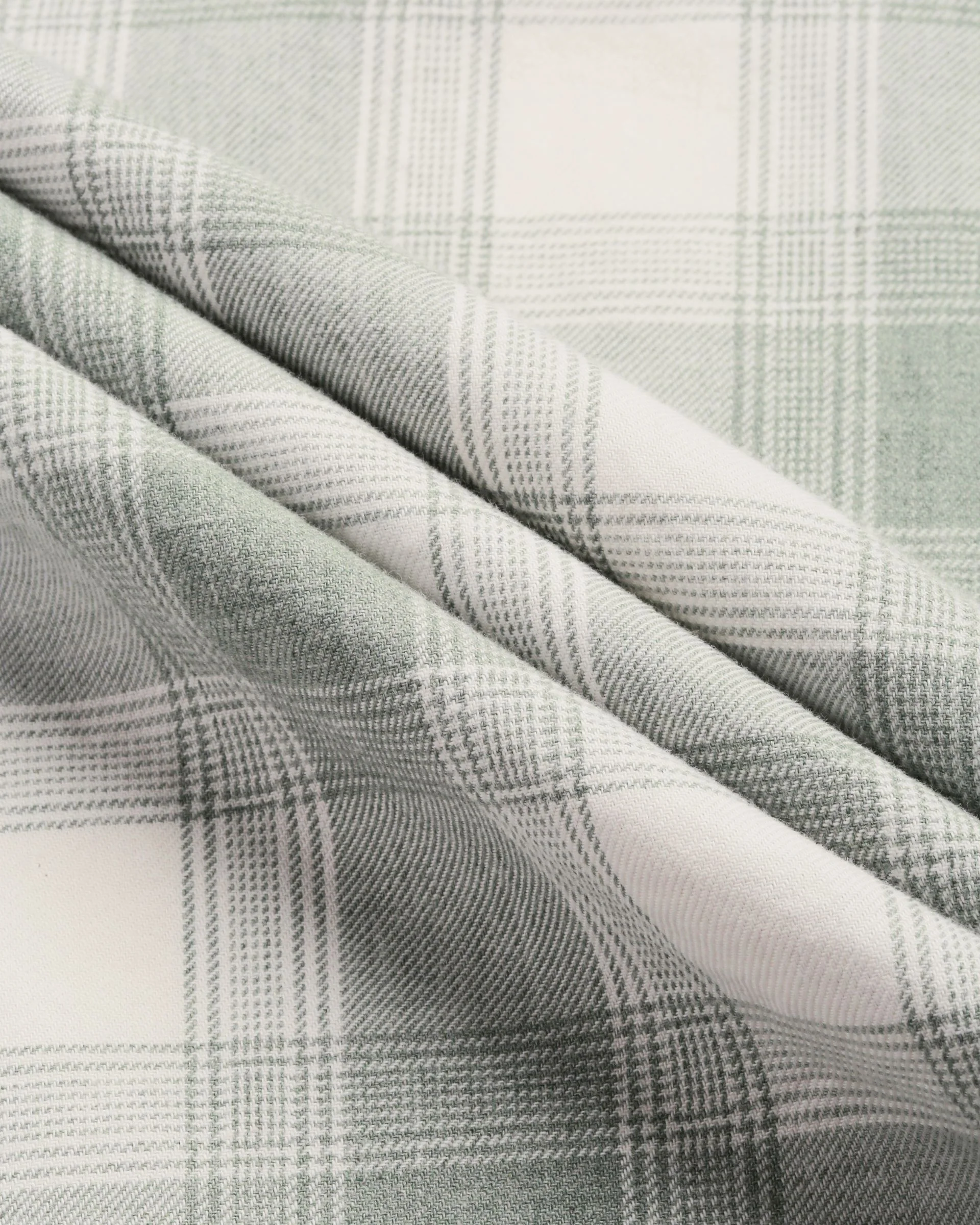 Men Green Checked Cotton Shirt - Image 7