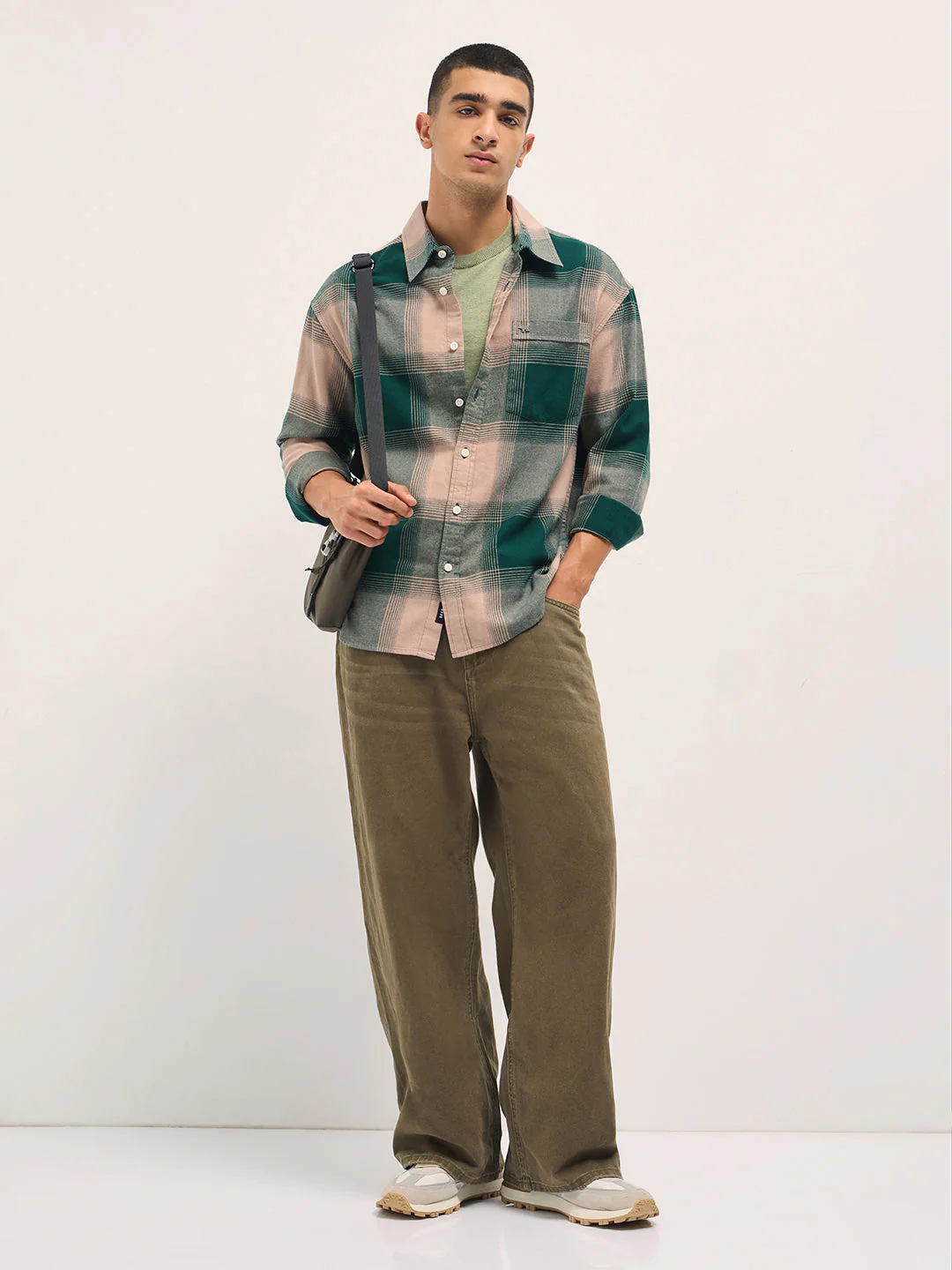Men Green Checked Flannel Cotton Relaxed Fit Overshirt - Image 4