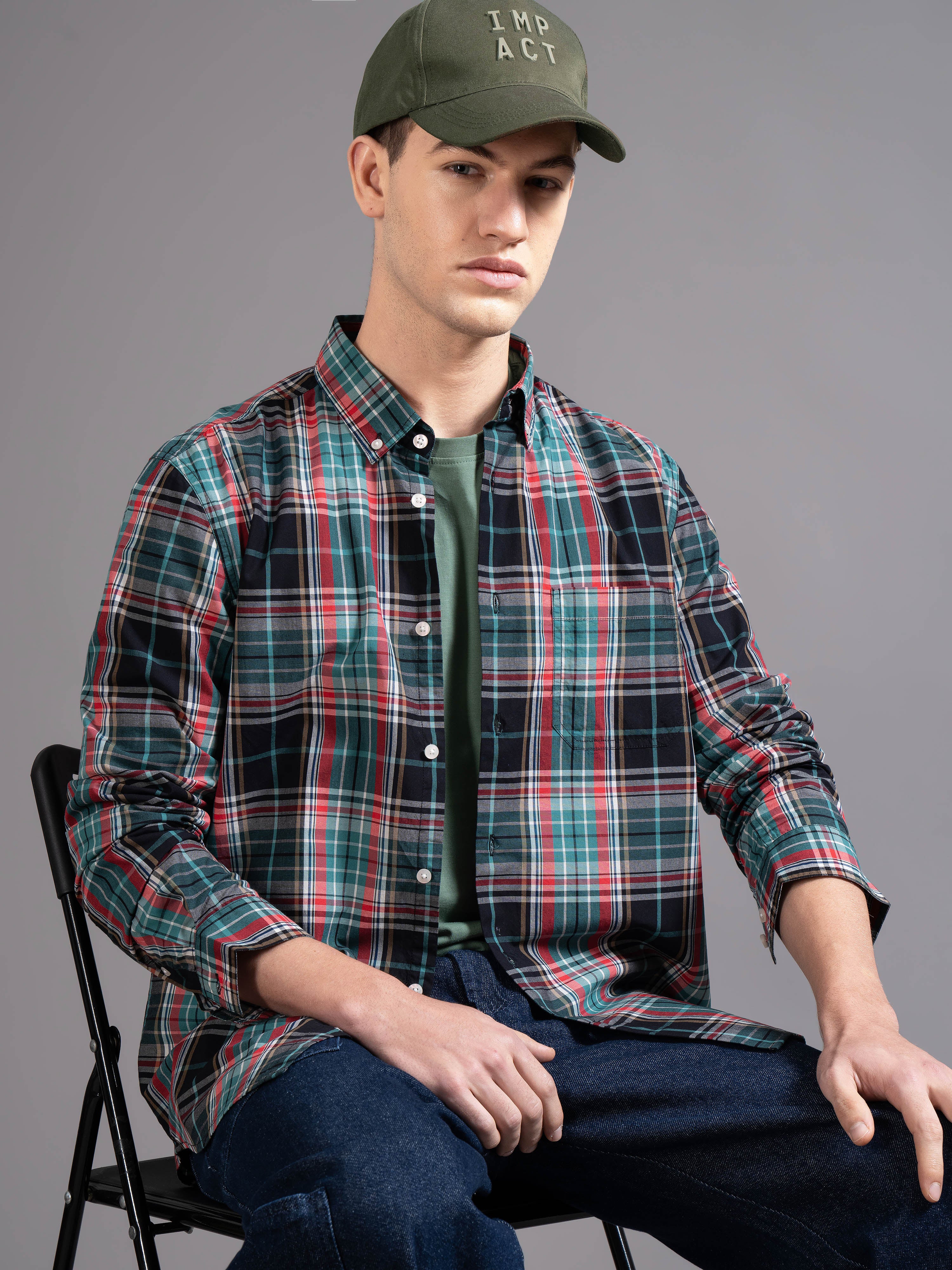 Men Green Checked Shirt - Image 3