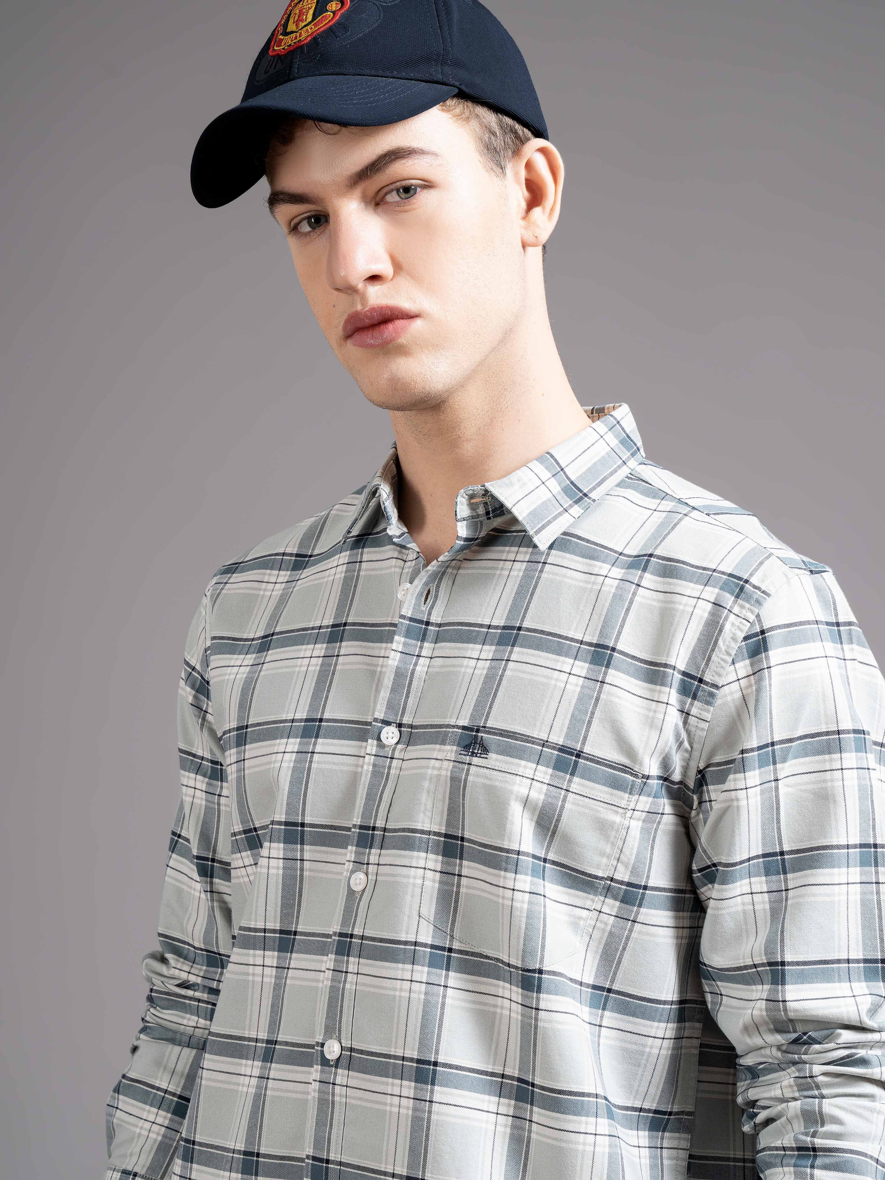 Men Green Checked Shirt - Image 3