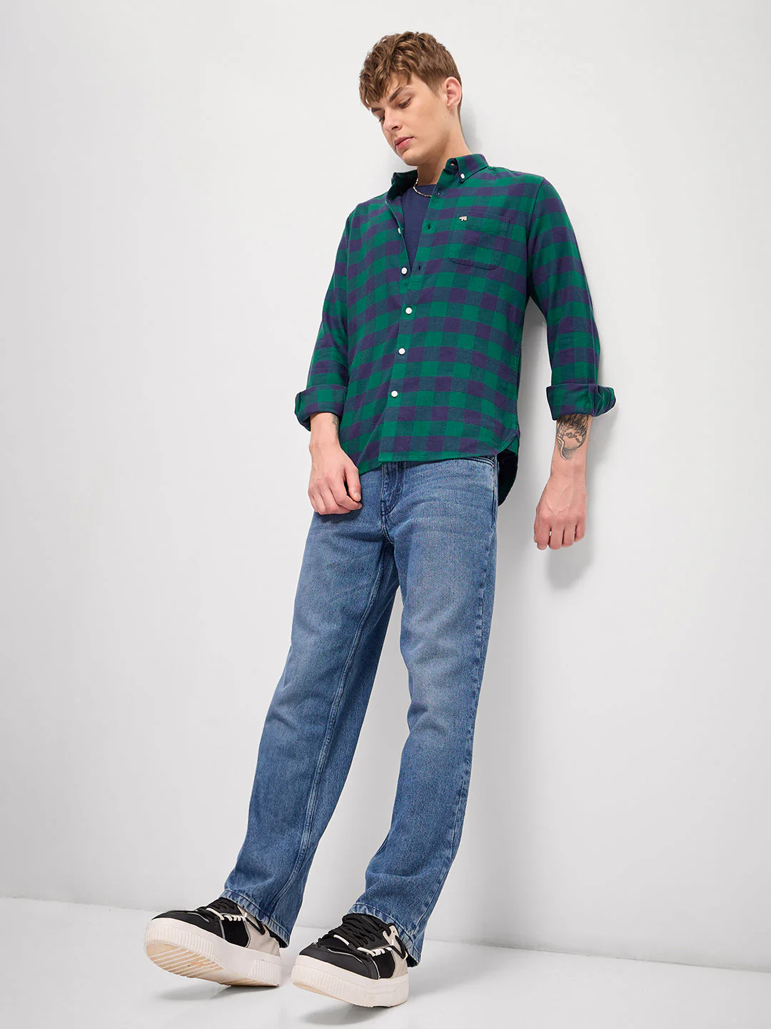 Men Green Checked Slim Fit Casual Shirt - Image 4