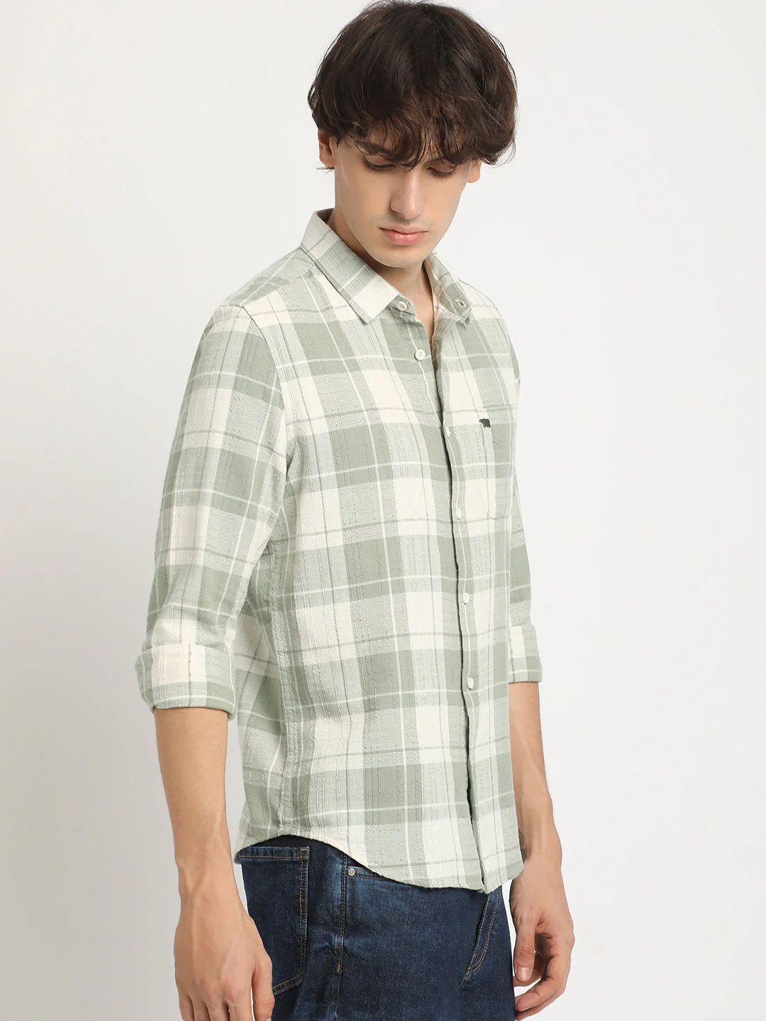 Men  Green Checked Slim Fit Cotton Casual Shirt - Image 3