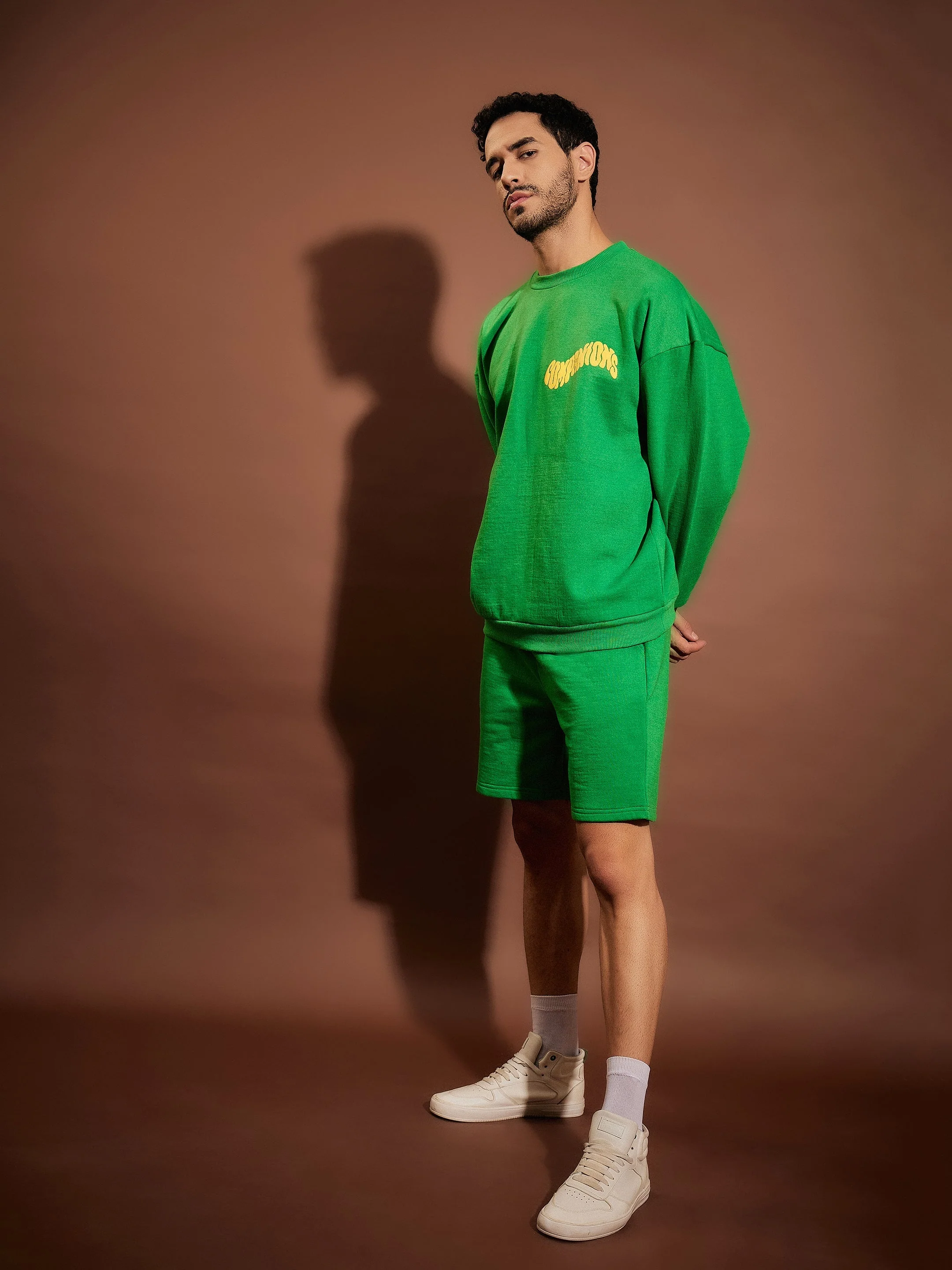 Men Green Companions Oversized Sweatshirt With Shorts - Image 3