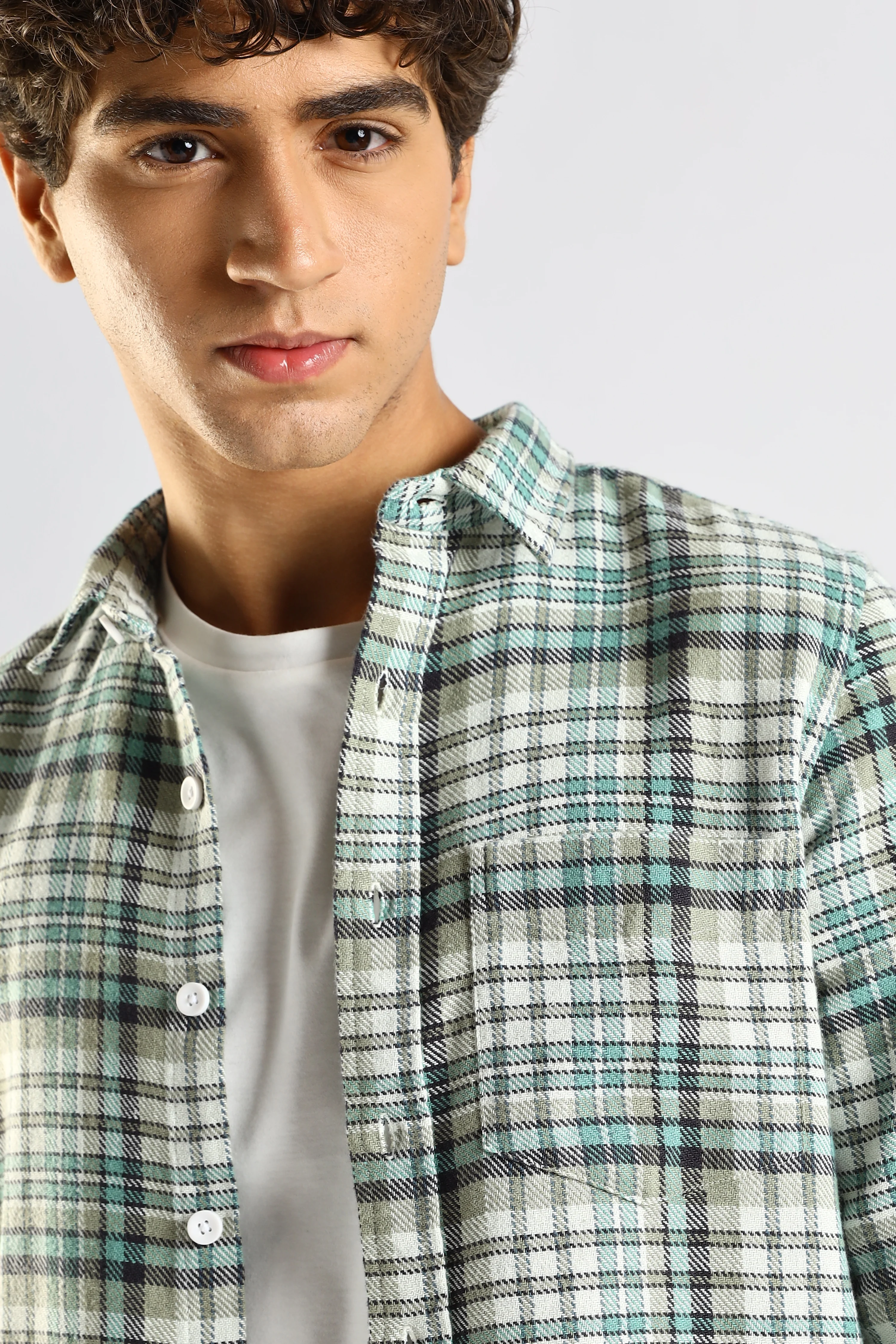 Men Green Cotton Blend Checked Shirt - Image 11