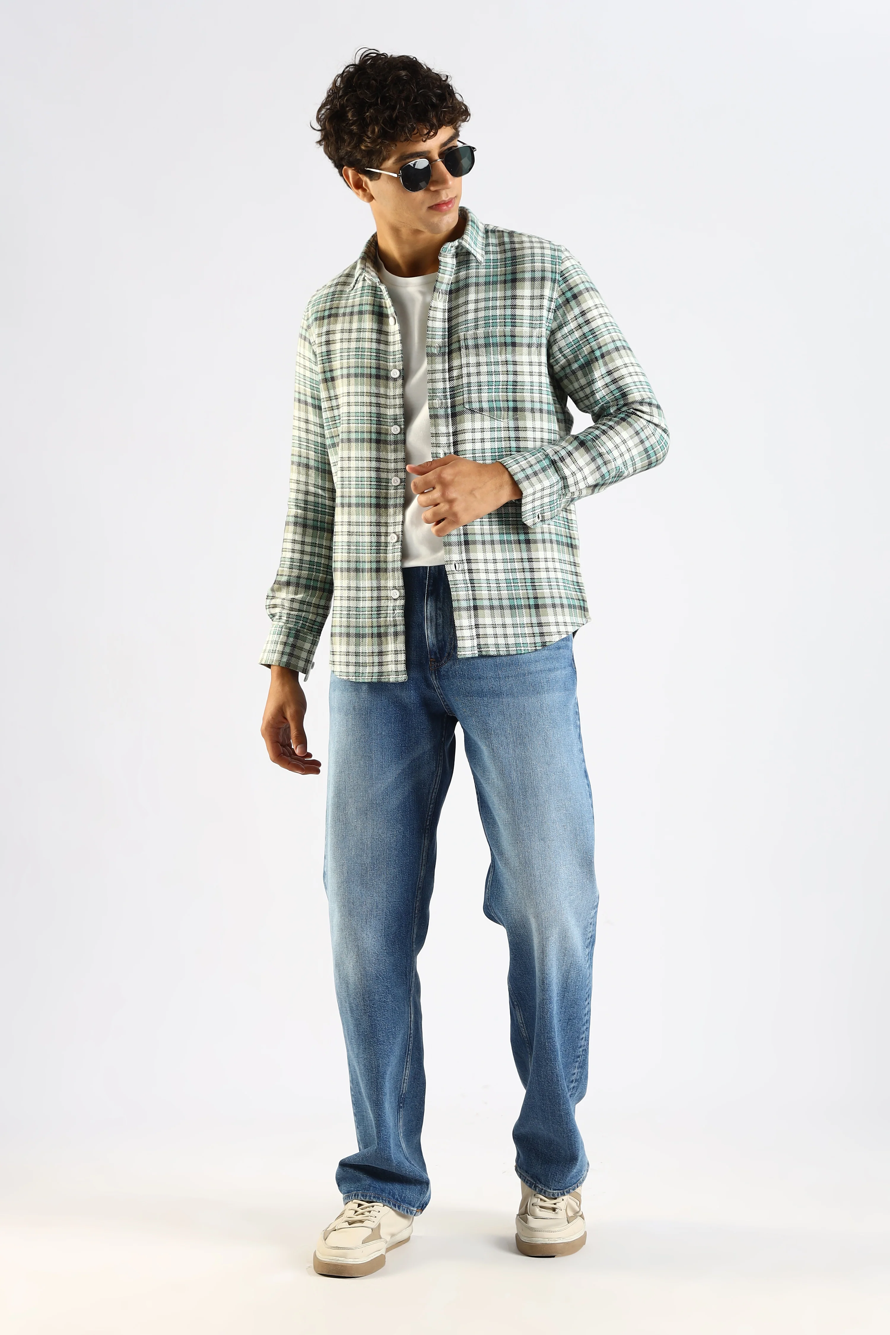 Men Green Cotton Blend Checked Shirt - Image 4