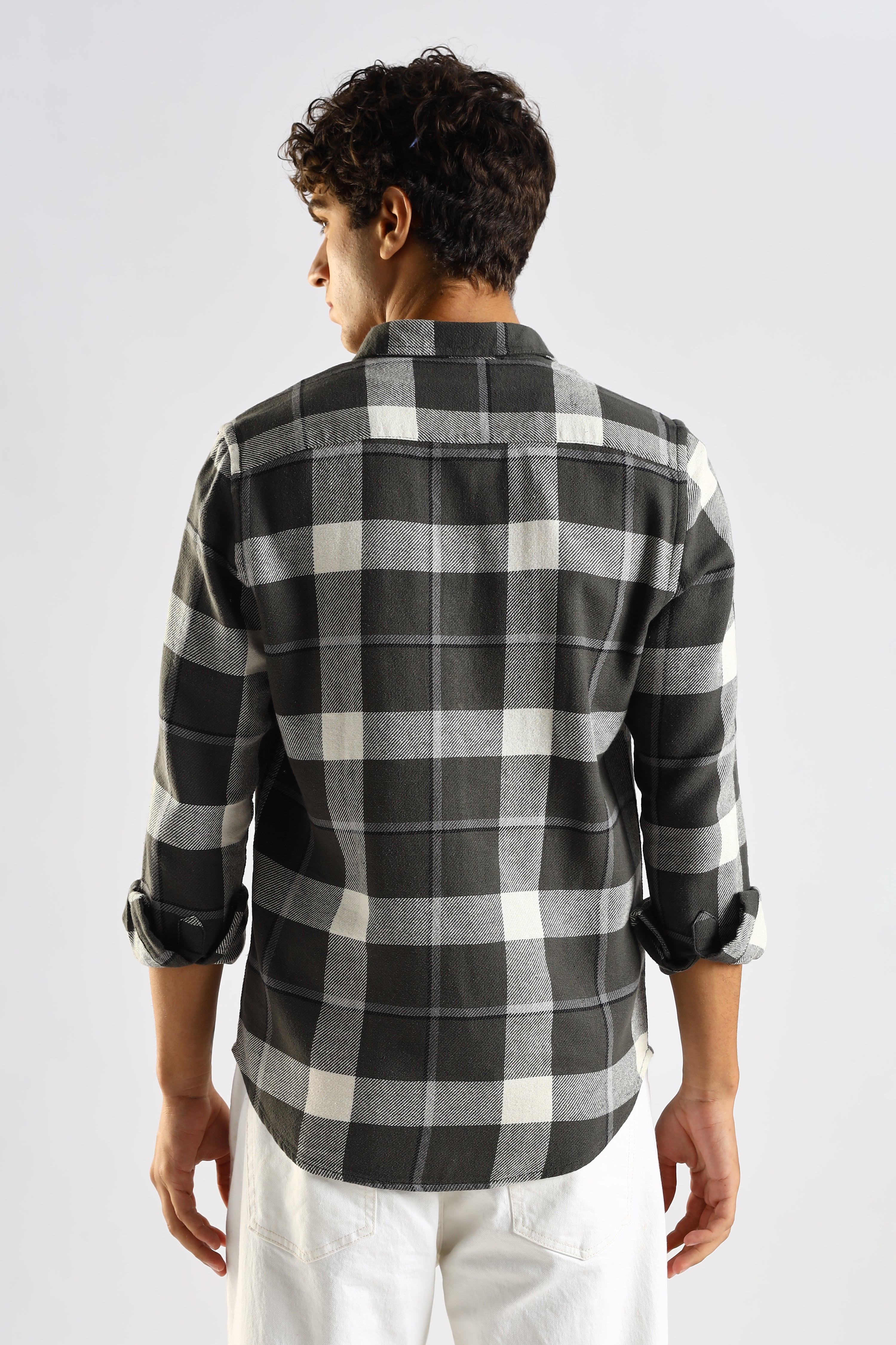 Men Green Cotton Blend Checked Shirt - Image 2
