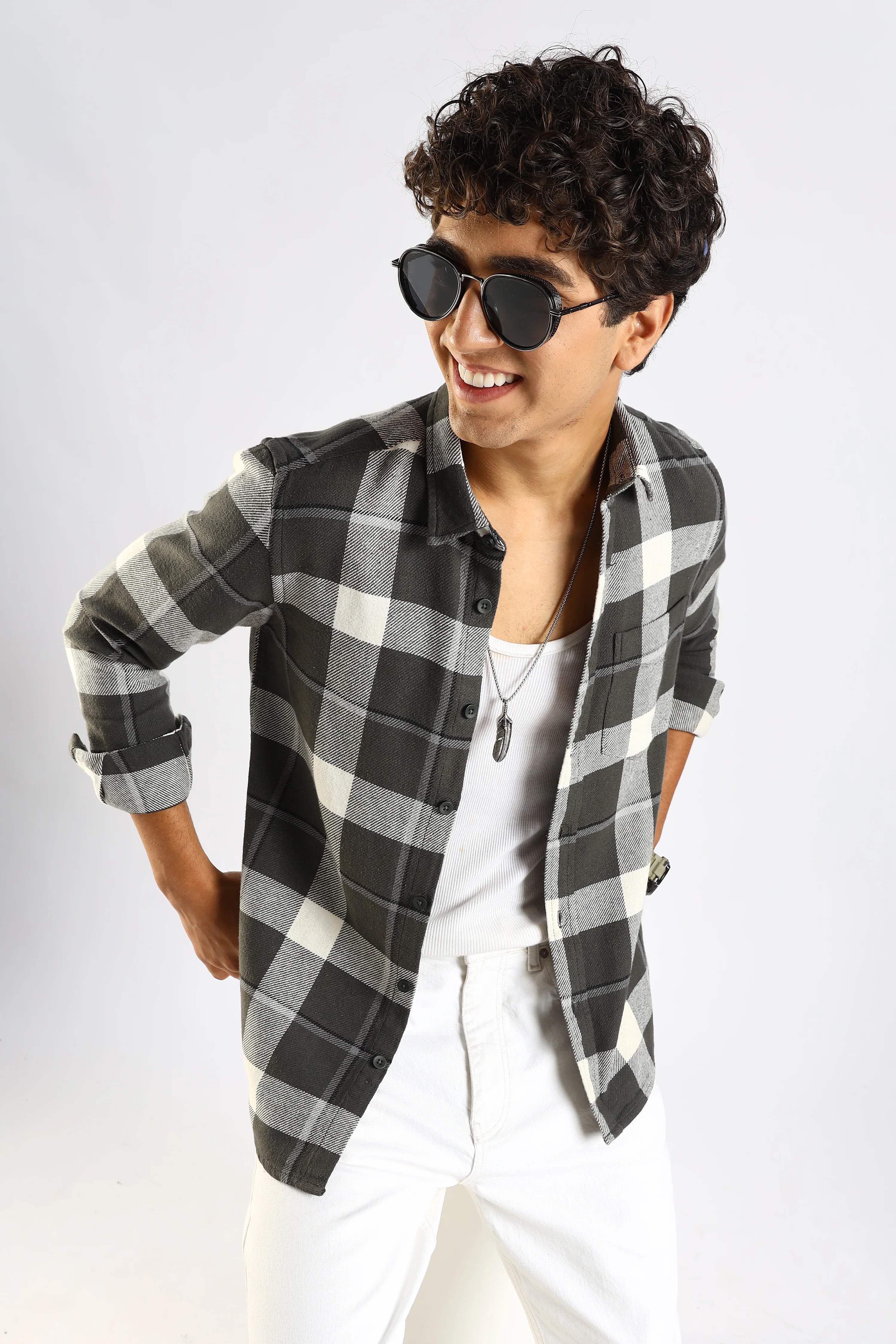 Men Green Cotton Blend Checked Shirt - Image 6