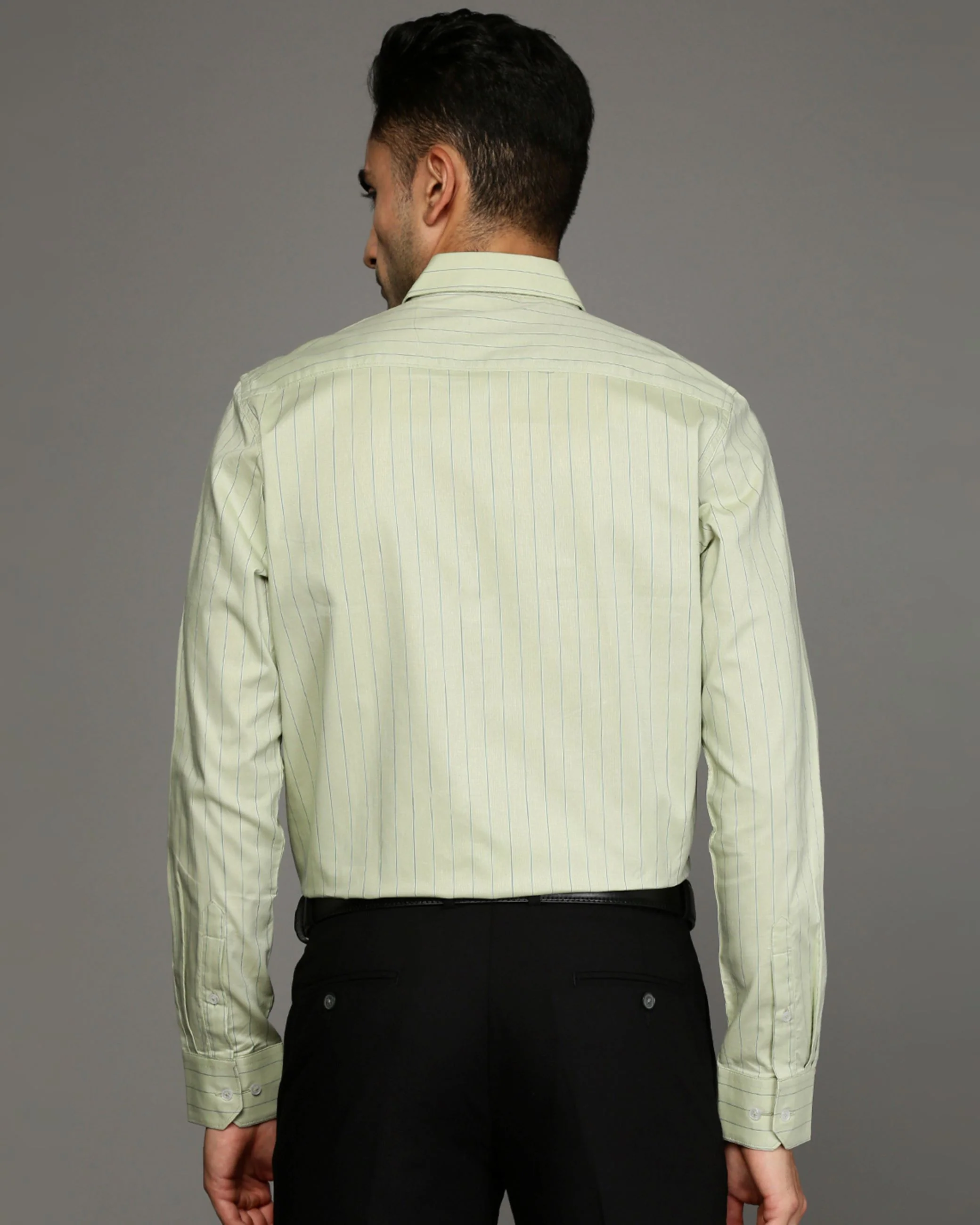 Men Green Cotton Blend Slim Shirt - Image 4