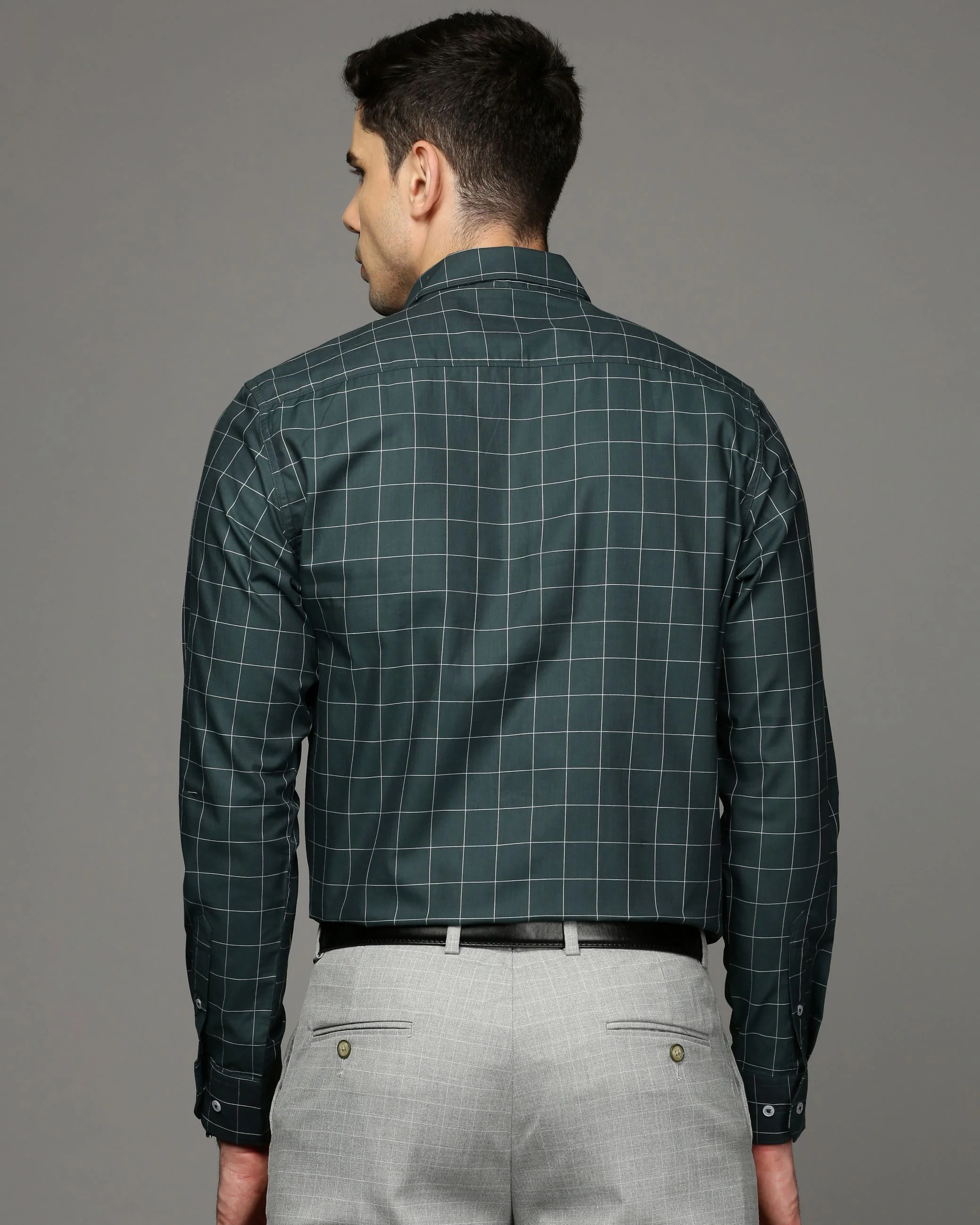 Men Green Cotton Blend Slim Shirt - Image 4