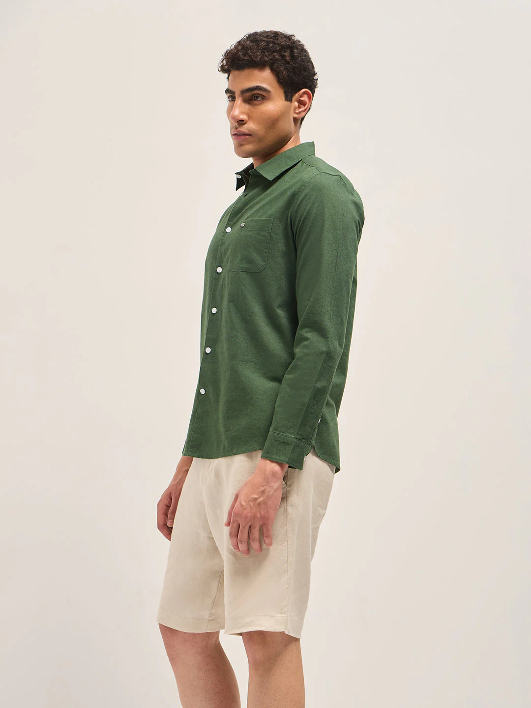 Men Green Cotton Linen Slim Fit Solid Casual Shirt - Image 3
