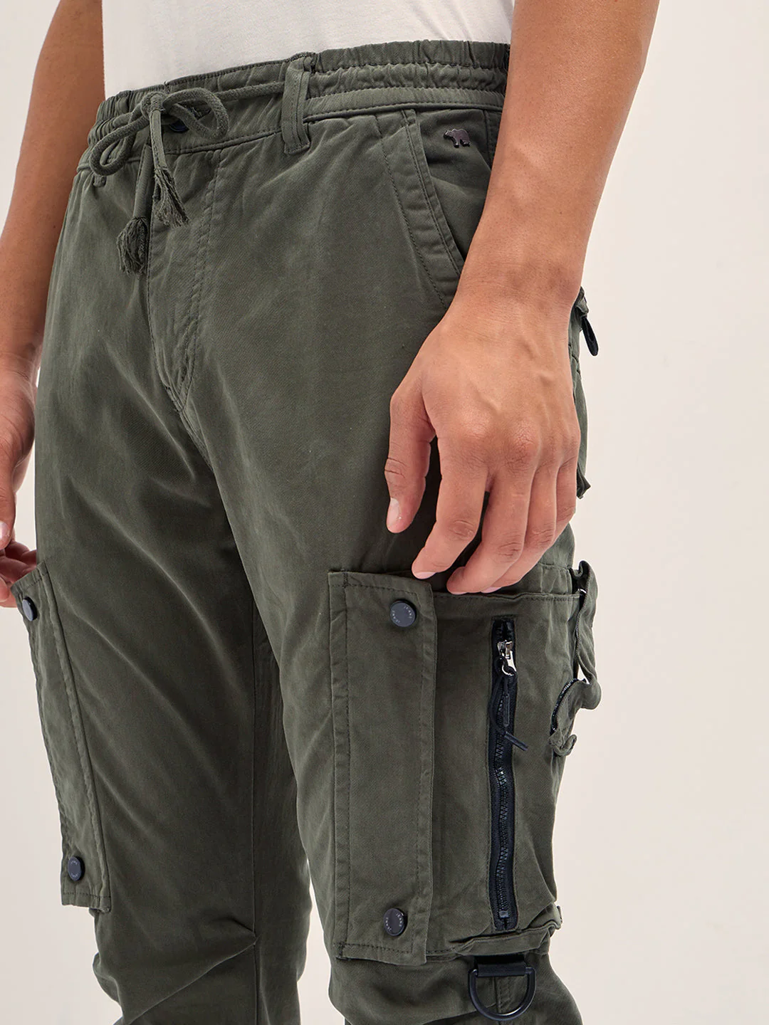 Men Green Cotton Relaxed Fit Cargo Pants - Image 5