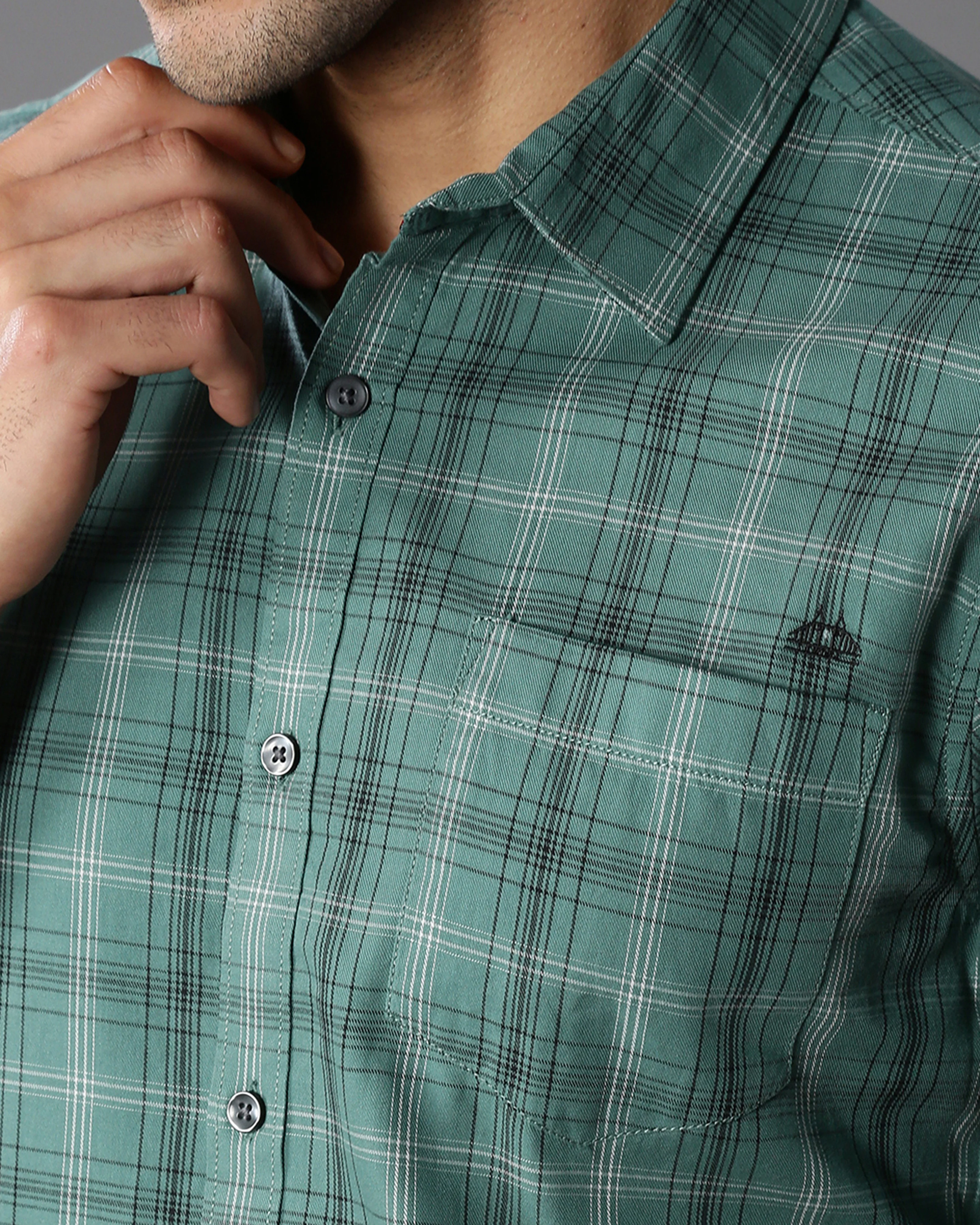 Men Green Cotton Slim Shirt - Image 3