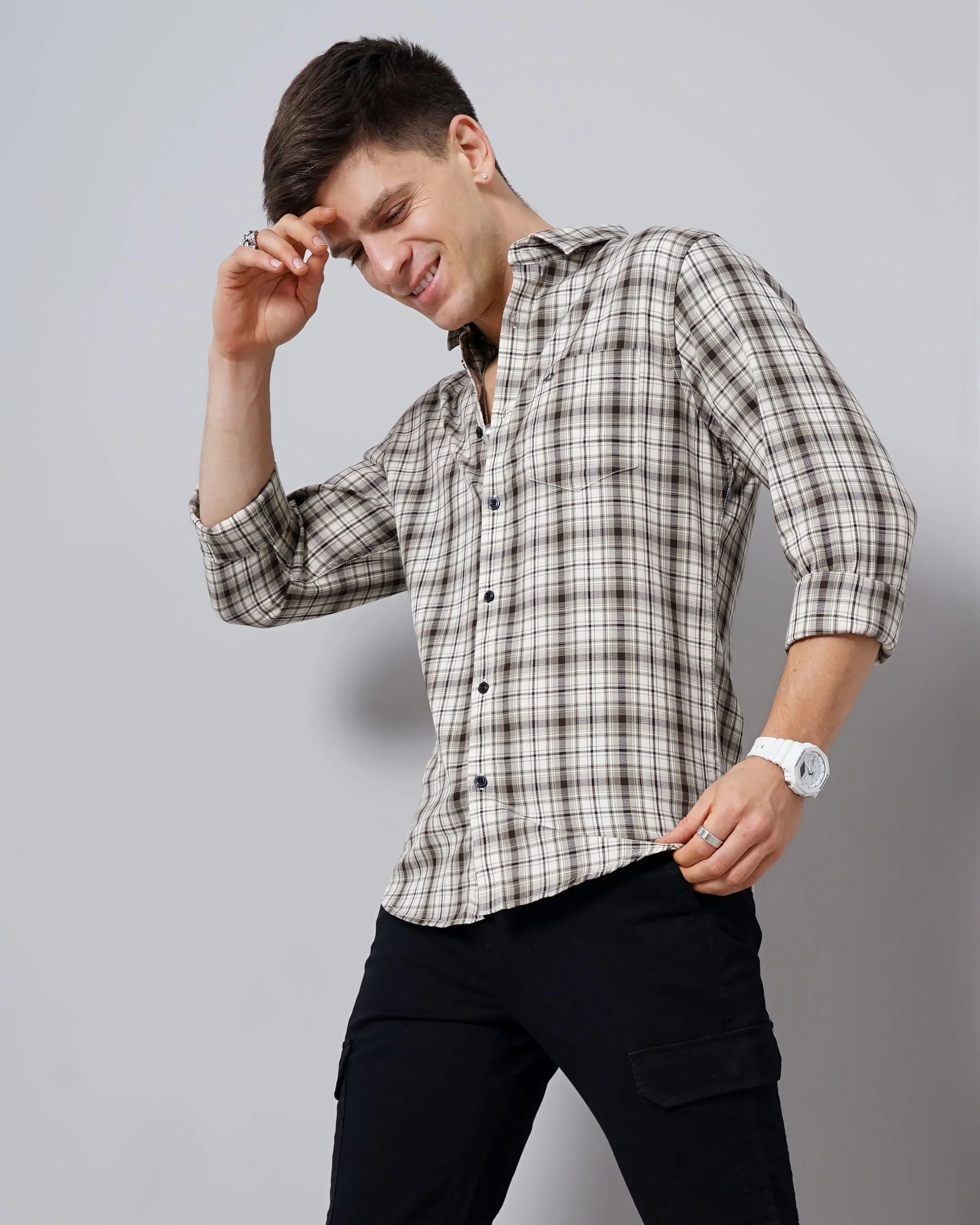 Men Green Cotton Slim Shirt - Image 3