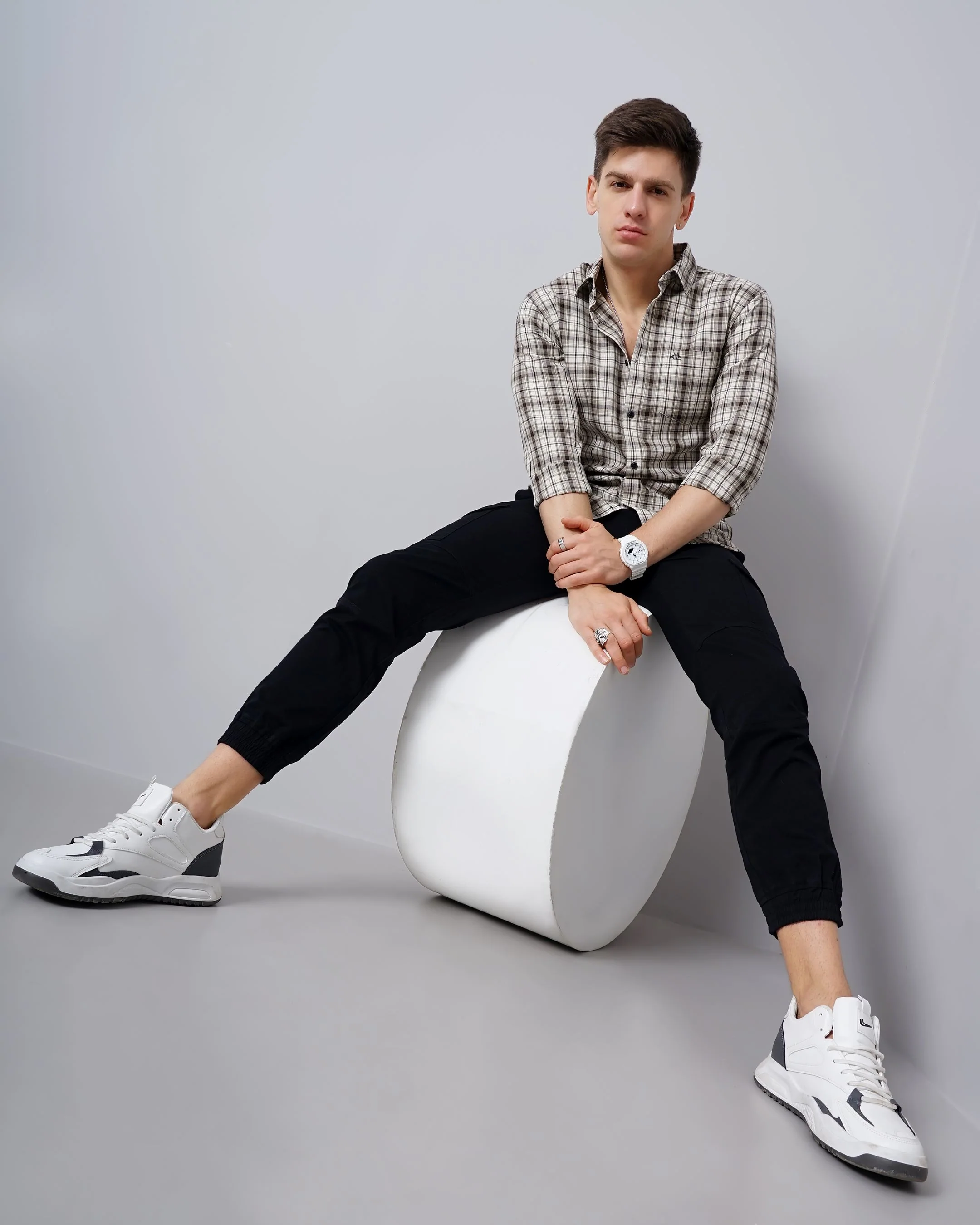 Men Green Cotton Slim Shirt - Image 7
