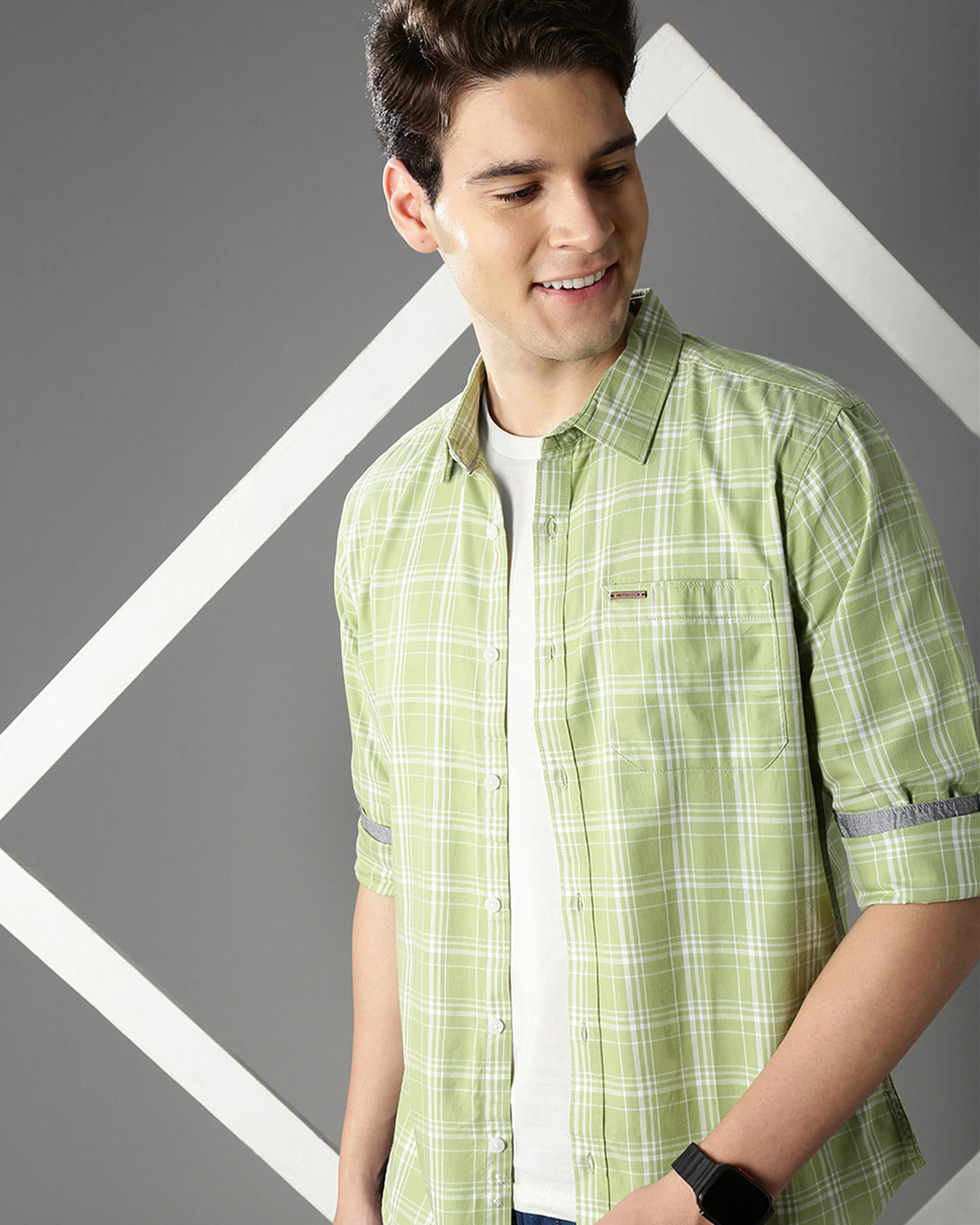 Men Green Cotton Slim Shirt - Image 2