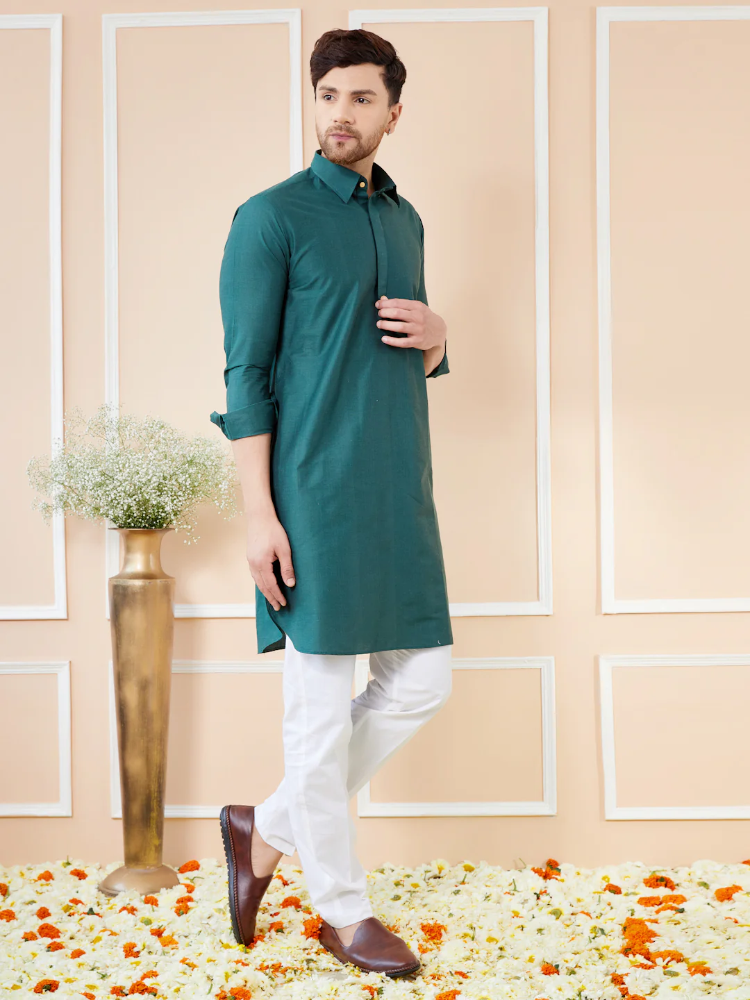 Men Green Cotton Solid Pathani Kurta - Image 2