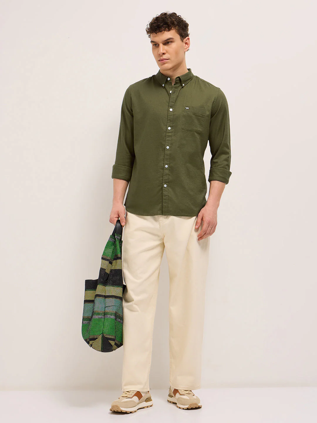 Men Green Cotton Solid Slim Fit Casual Shirt - Image 4