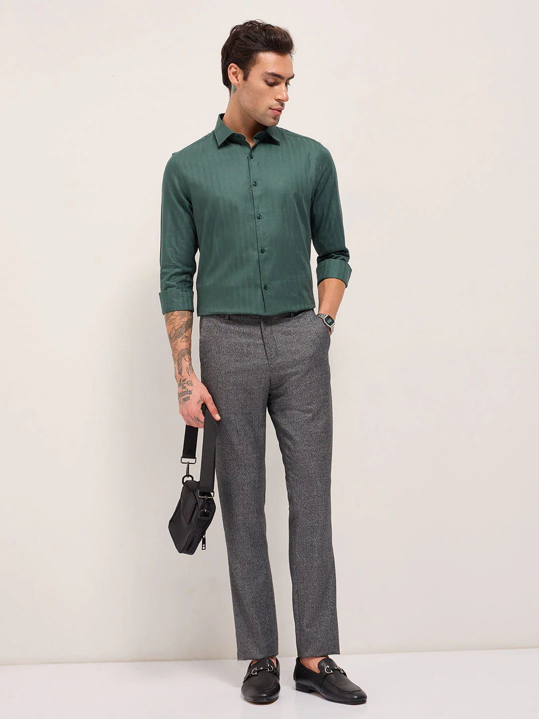 Men Green Cotton Woven Stripes Design Tailored Fit Formal Shirt - Image 4