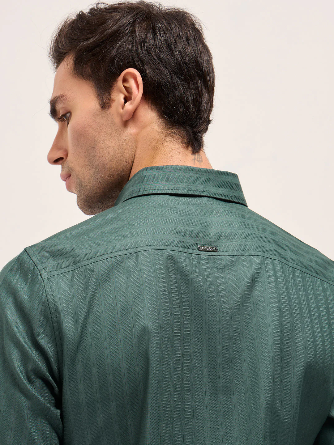 Men Green Cotton Woven Stripes Design Tailored Fit Formal Shirt - Image 5