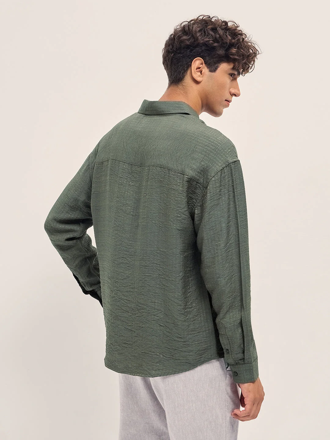 Men Green Crinkled Stripe Textured Relaxed Fit Long Sleeve Shirt - Image 2