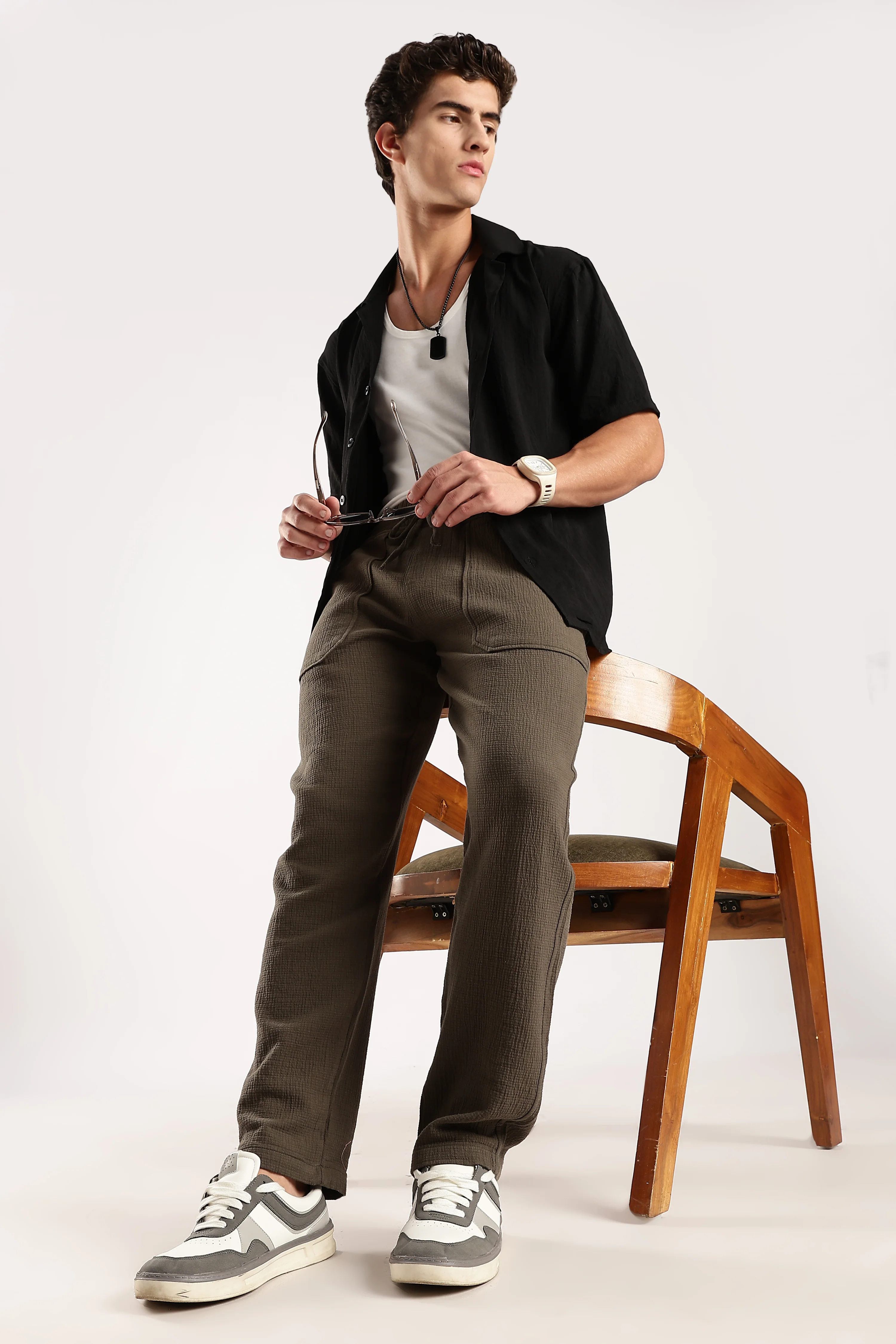 Men Green Drawcord Trousers - Image 8