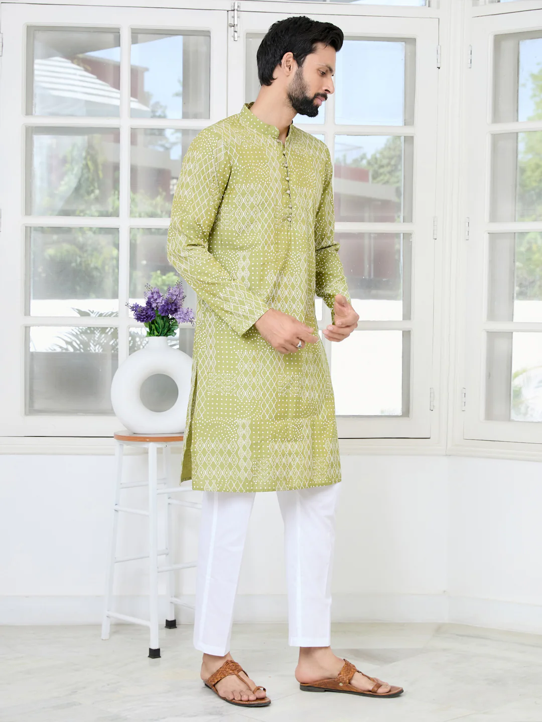 Men Green Embossed and Foil Kurta - Image 3