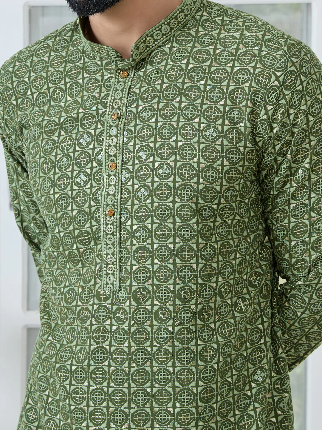 Men Green Embroidered Mandarin Collar Kurta - Image 2