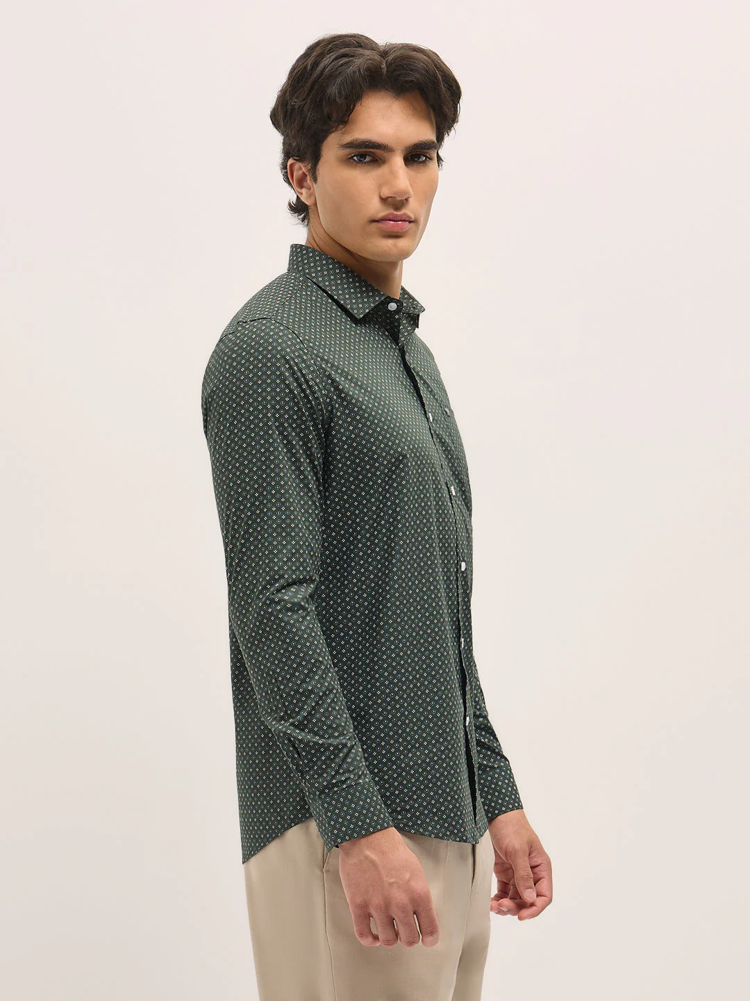 Men Green Geometric Printed Tailored Fit Formal Shirt - Image 3