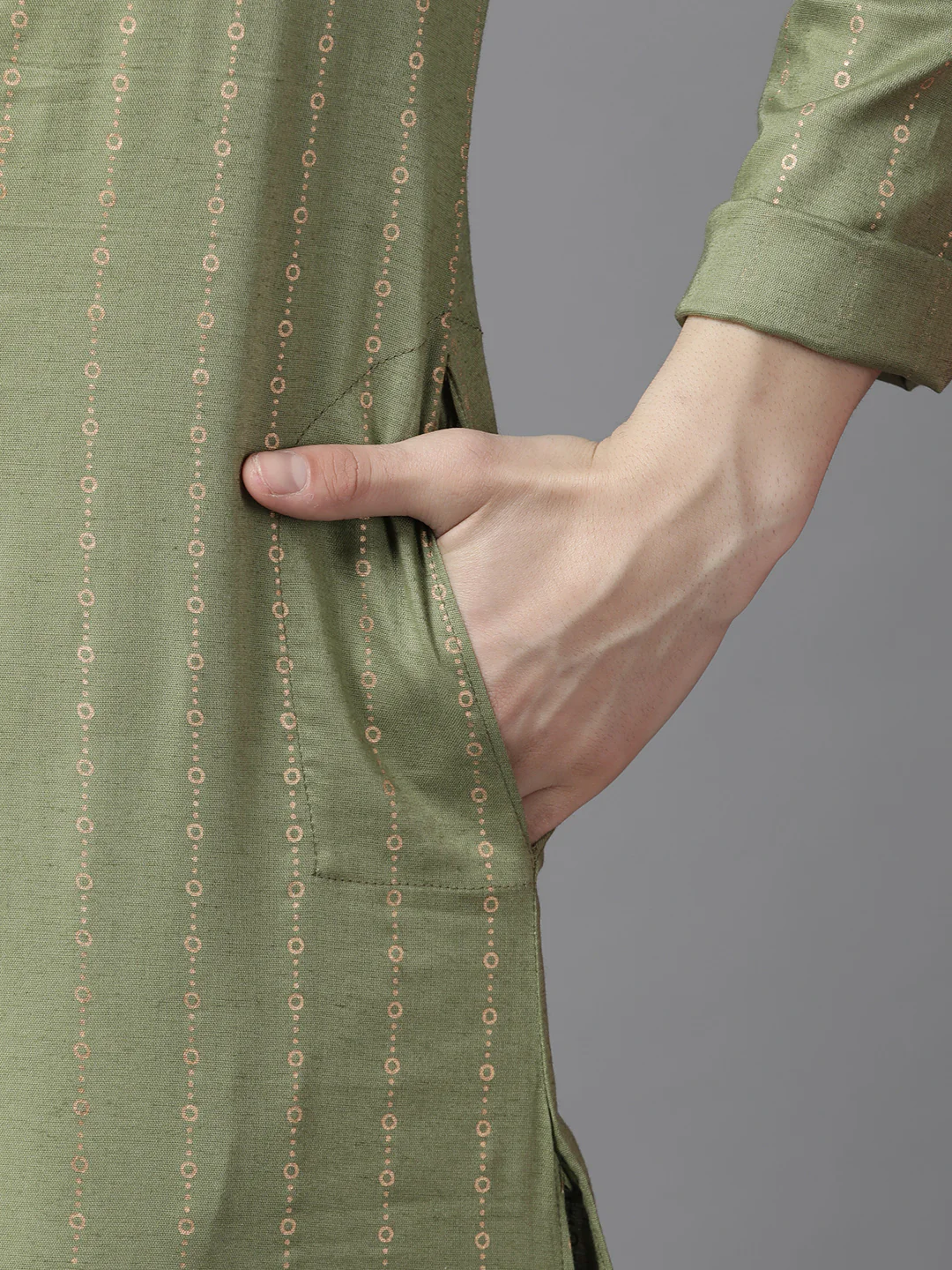 Men Green & Gold Stripe Printed Straight Kurta - Image 3