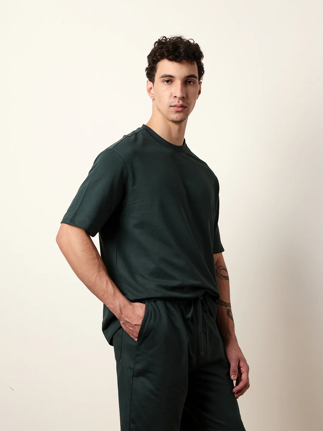 Men Green Half Sleeve Oversize T-Shirt - Image 5